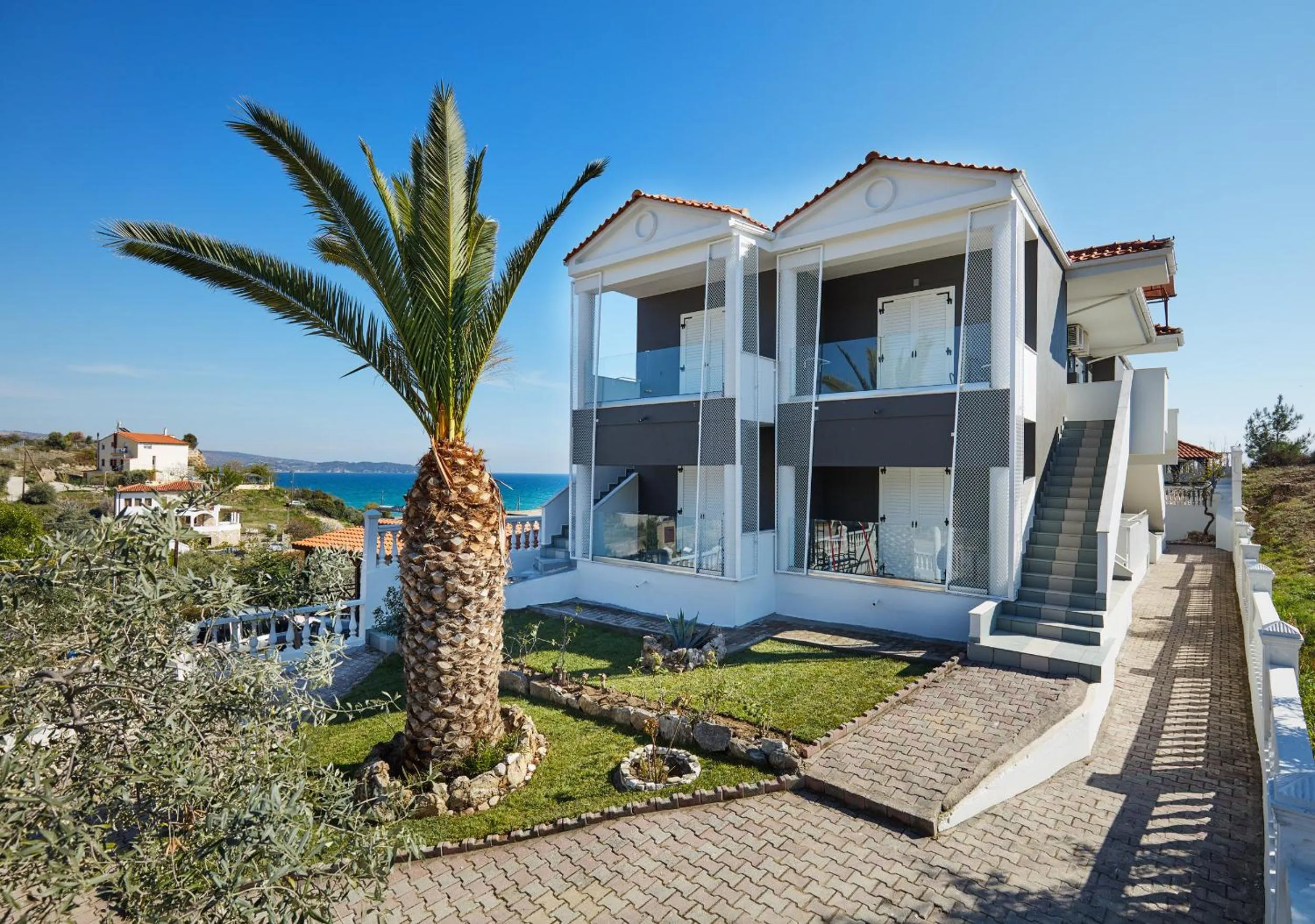 Facade/entrance in Villa Fylaktos