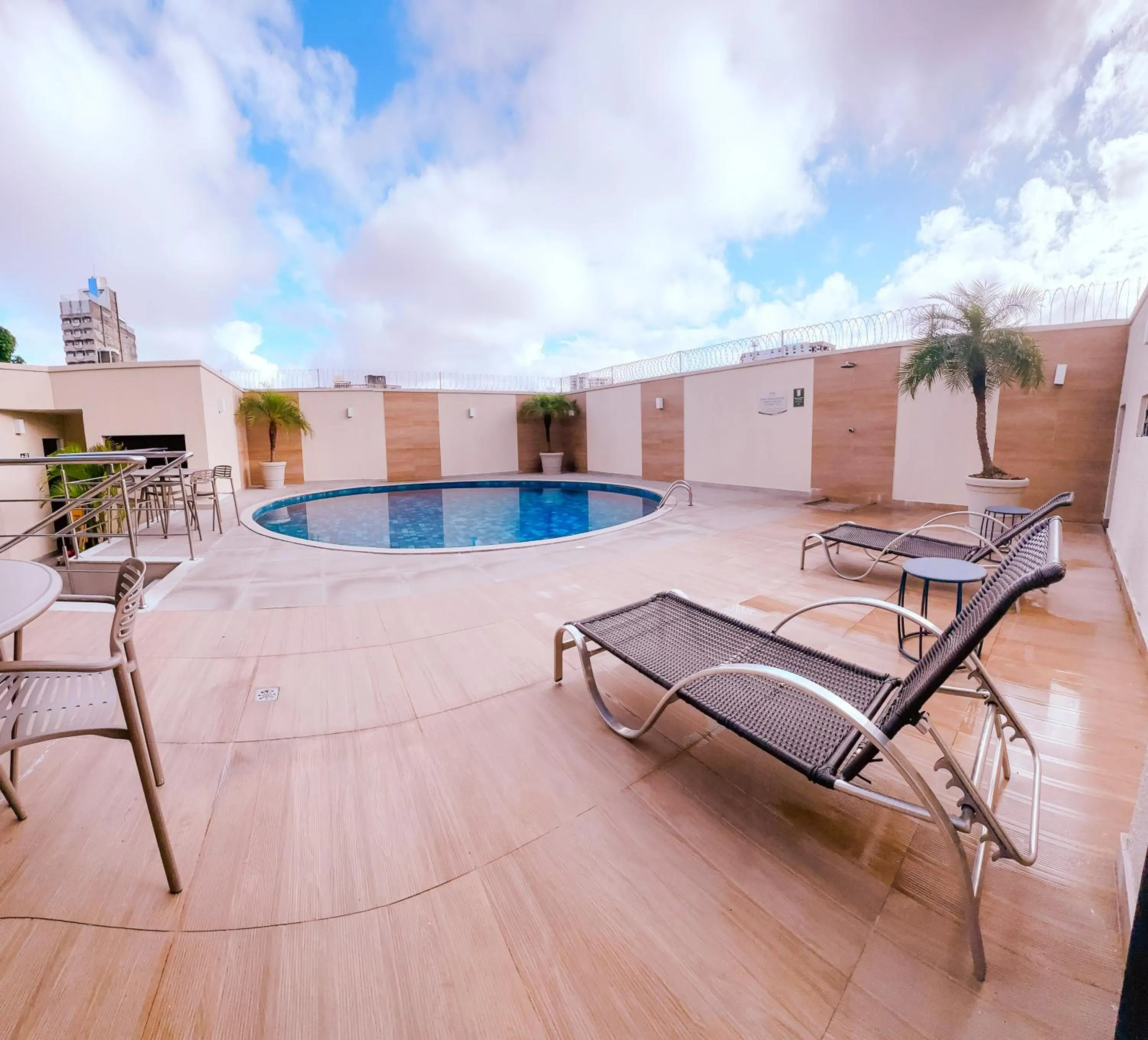 Swimming pool in Hotel Saint Paul