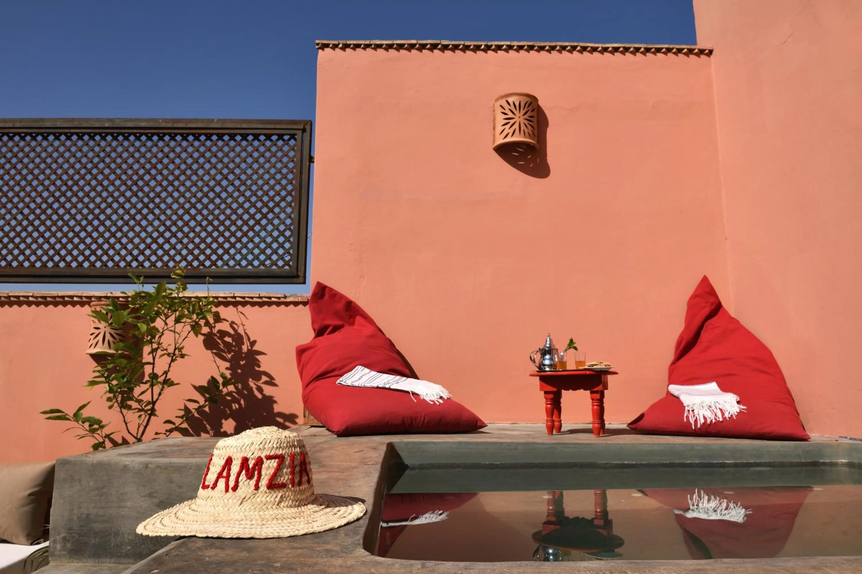 Swimming pool in Riad Lamzia