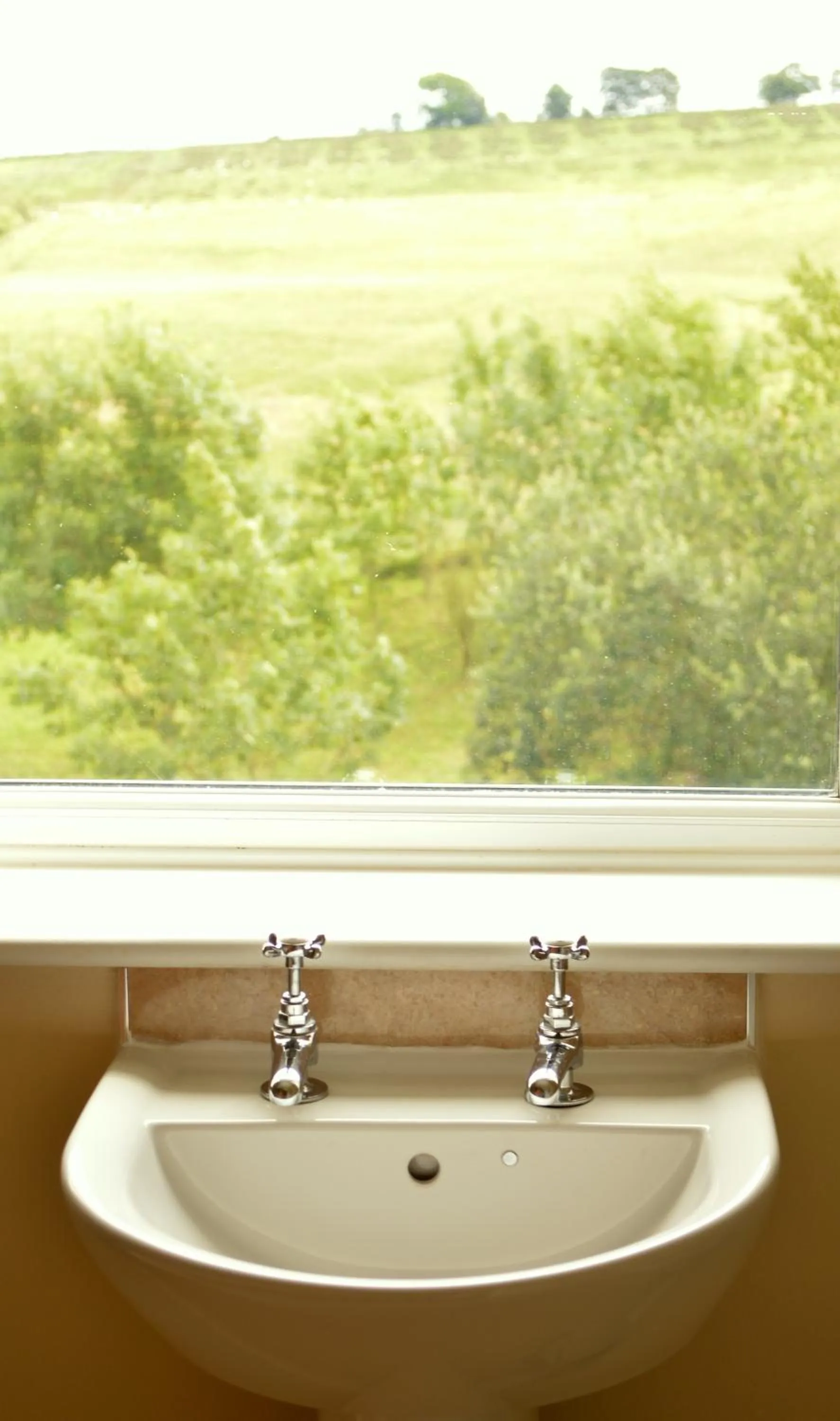 Bathroom in The Twice Brewed Inn