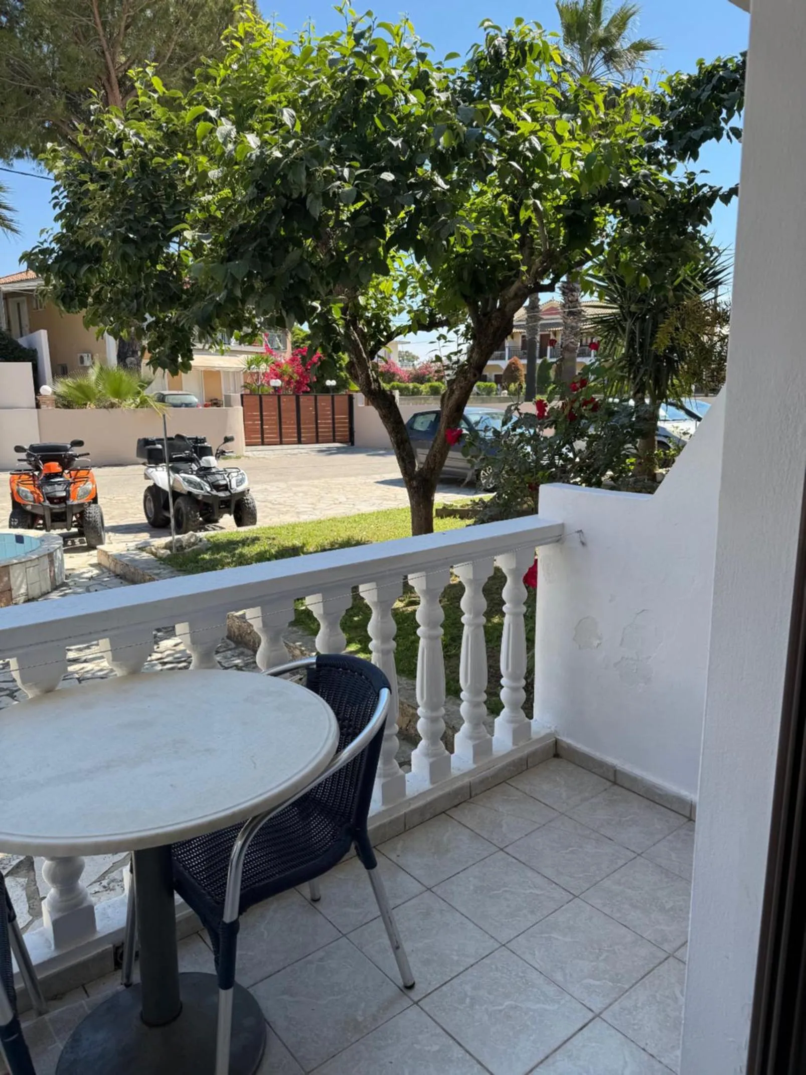 Property building in Paradise Apartments