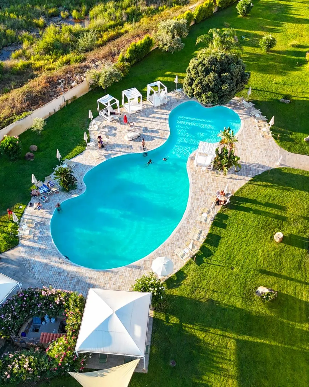 Swimming pool in Hotel San Teodoro