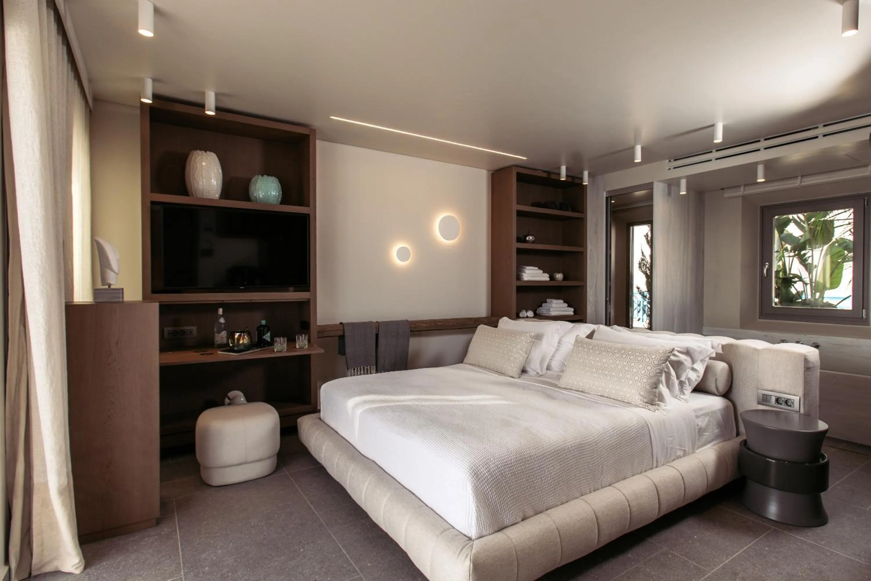 Bedroom, Bed in Santana Beach