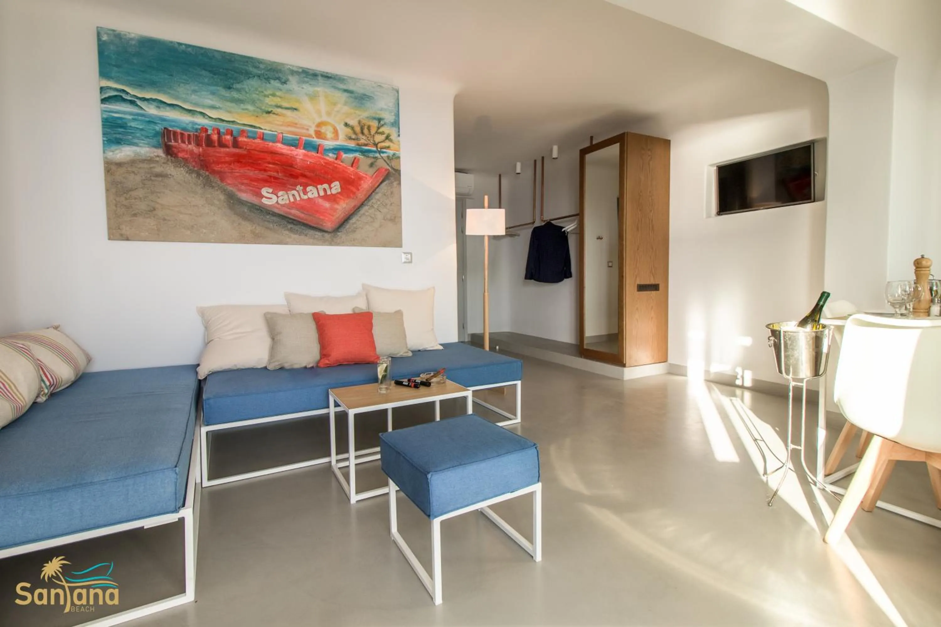 Living room in Santana Beach