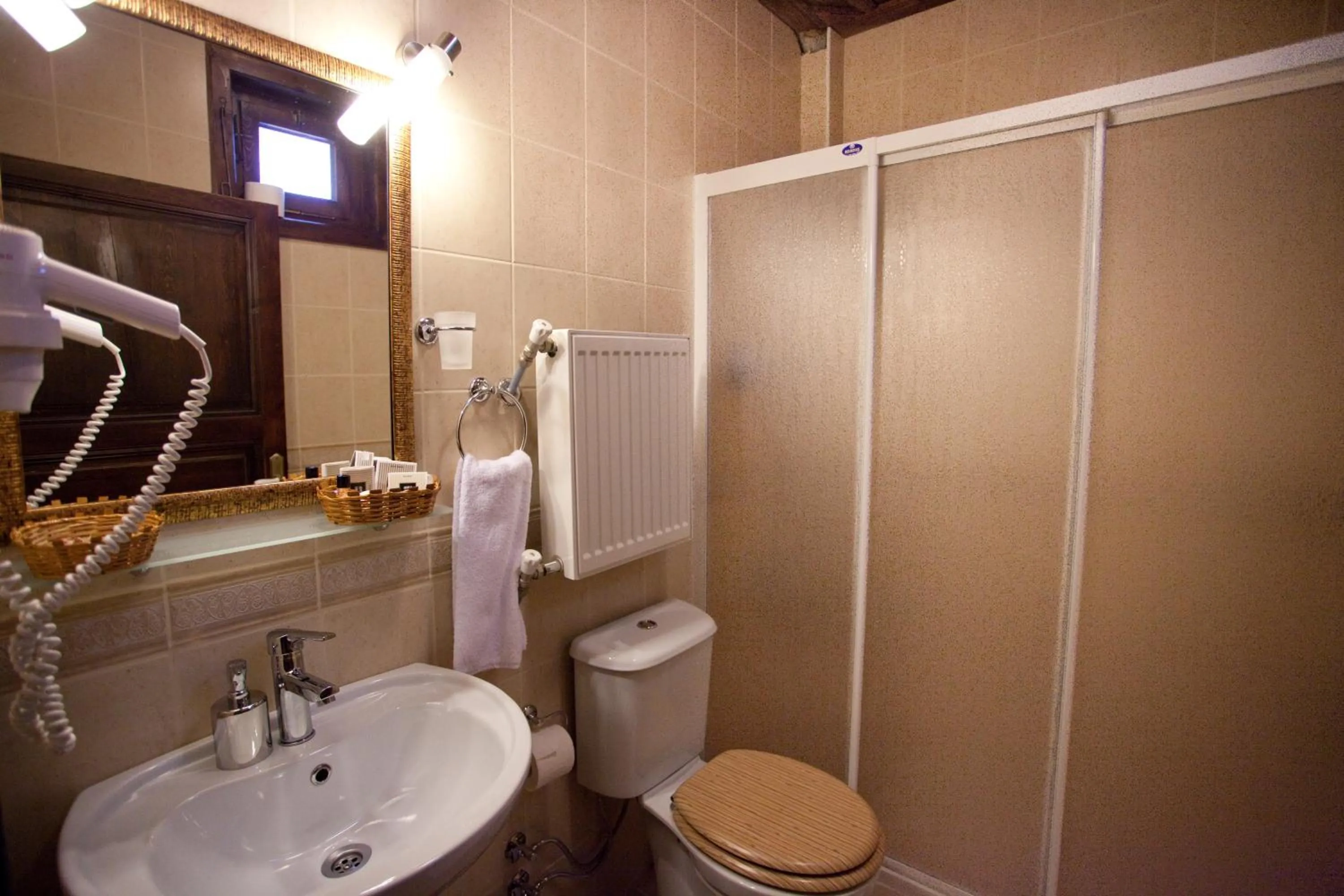 Bathroom in Uğurlu Konakları