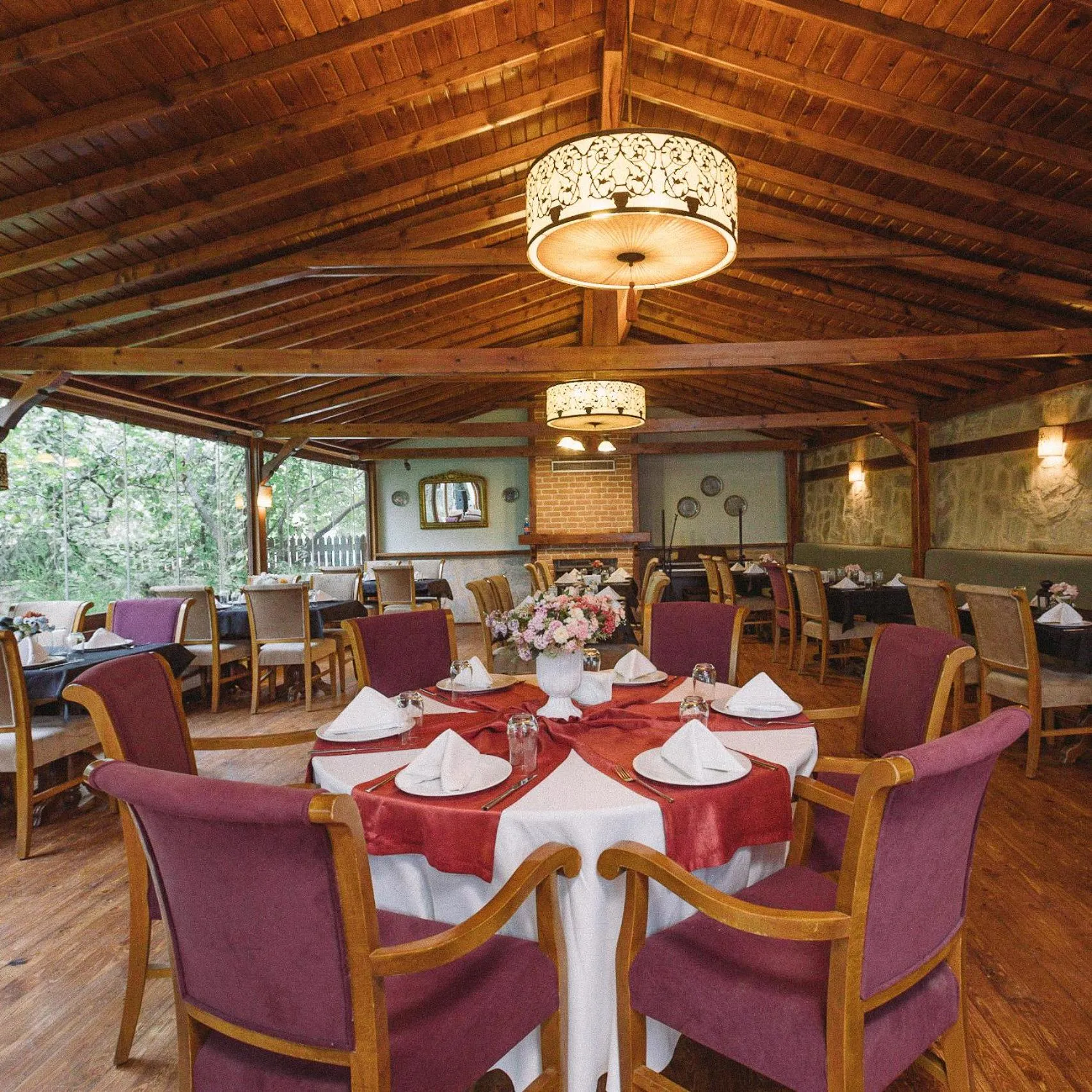 Restaurant/places to eat in Uğurlu Konakları