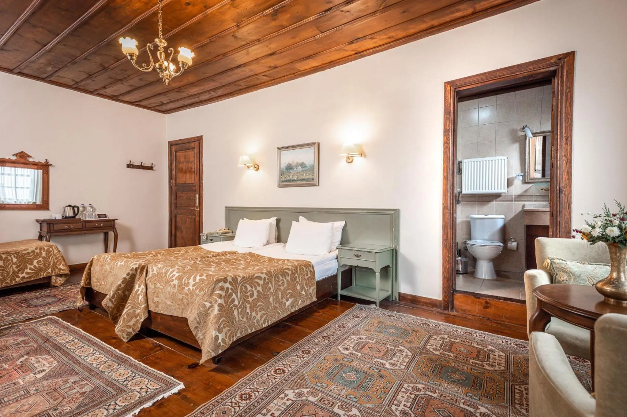 Bed in Uğurlu Konakları