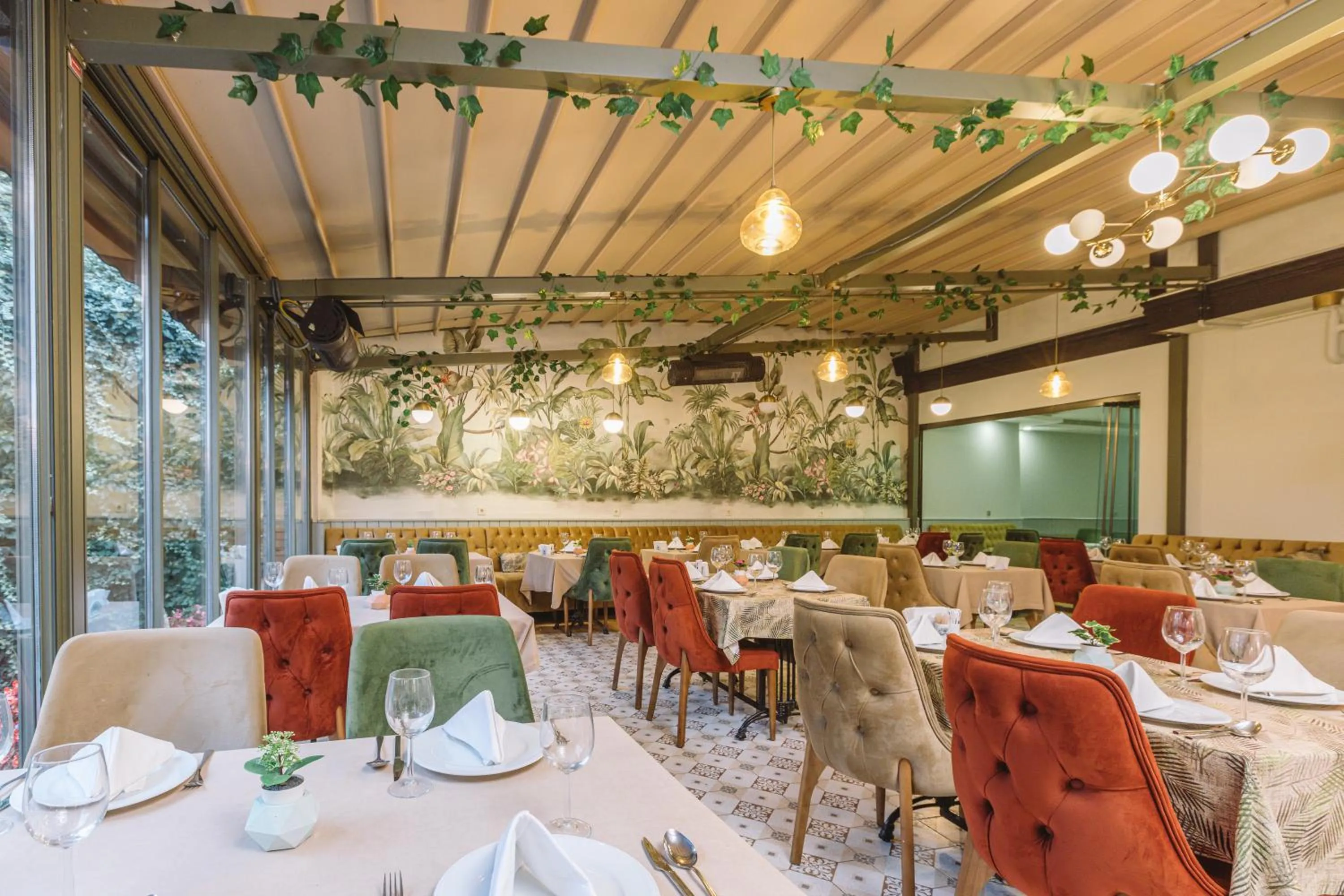 Restaurant/places to eat in Uğurlu Konakları