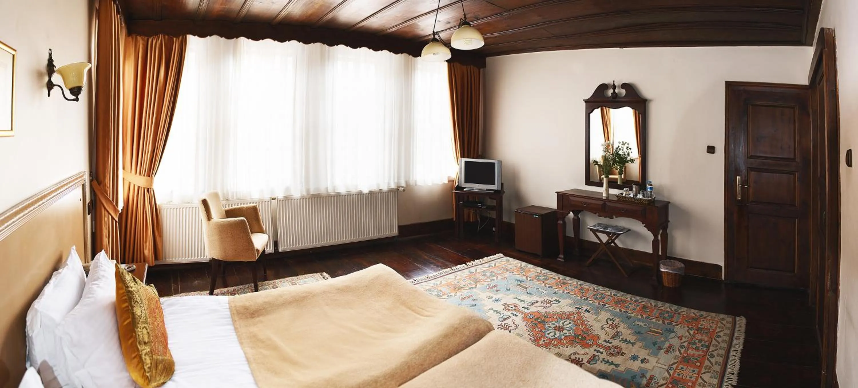 TV and multimedia, Bed in Uğurlu Konakları