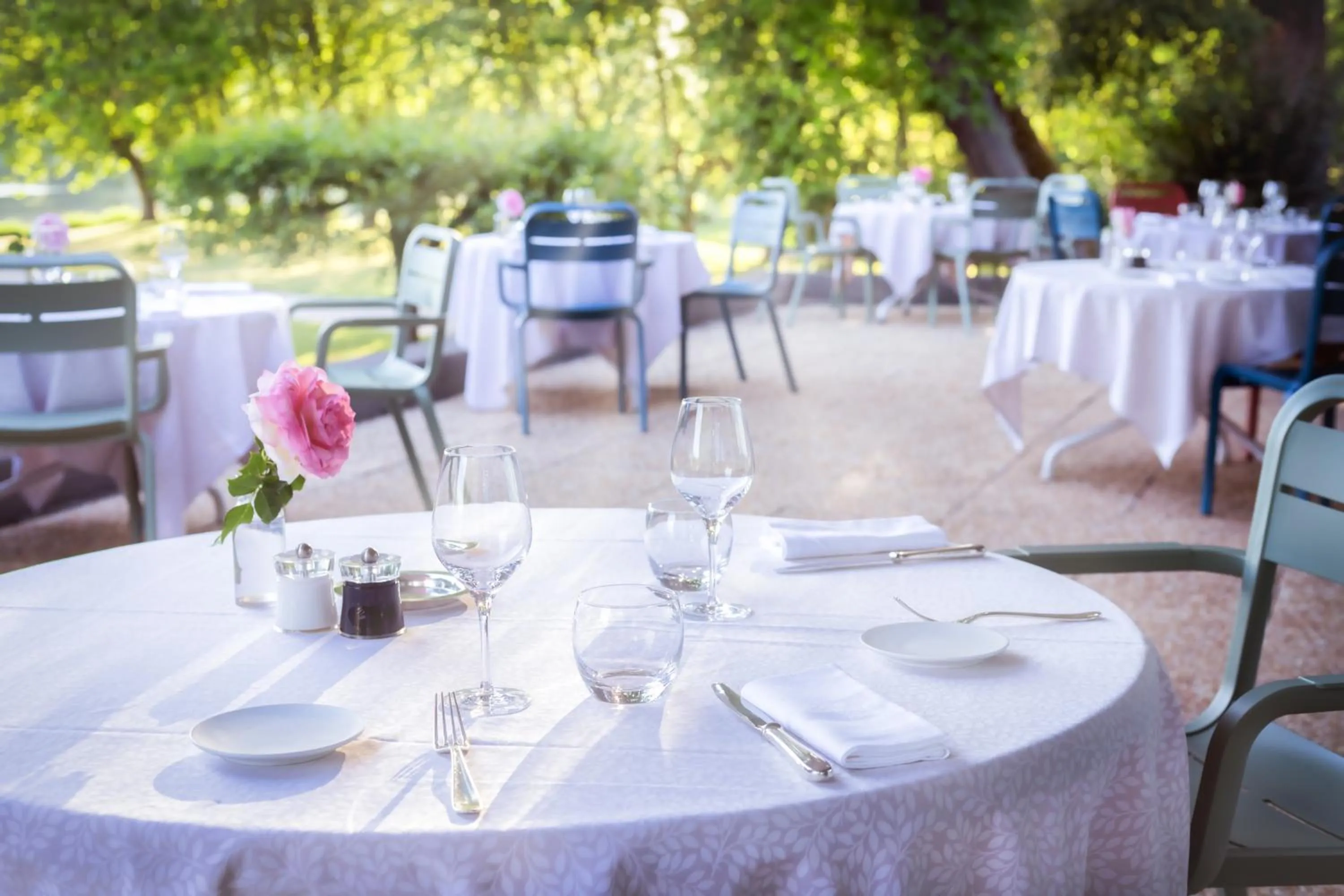 Patio, Restaurant/Places to Eat in Relais & Châteaux Hôtel La Réserve