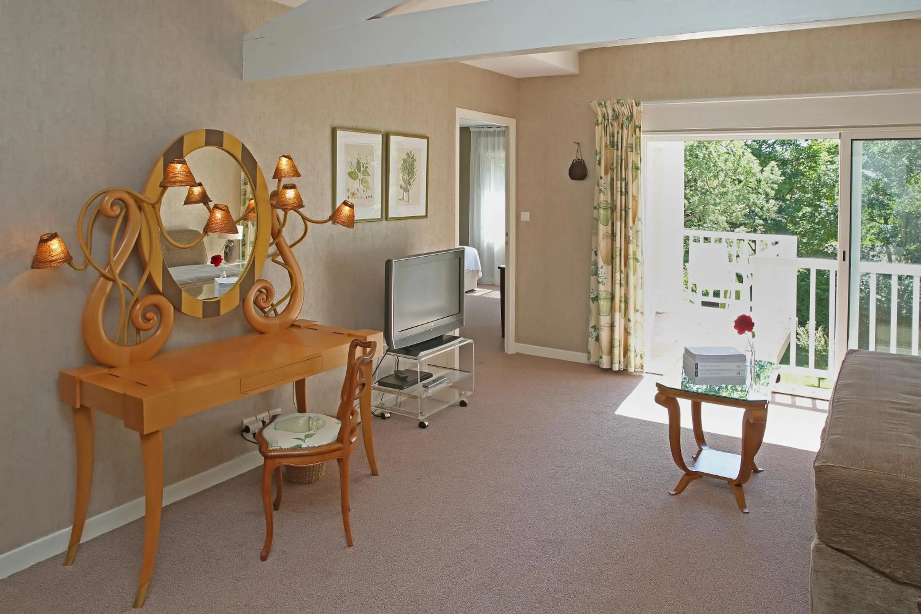 Living room, Seating Area in Relais & Châteaux Hôtel La Réserve