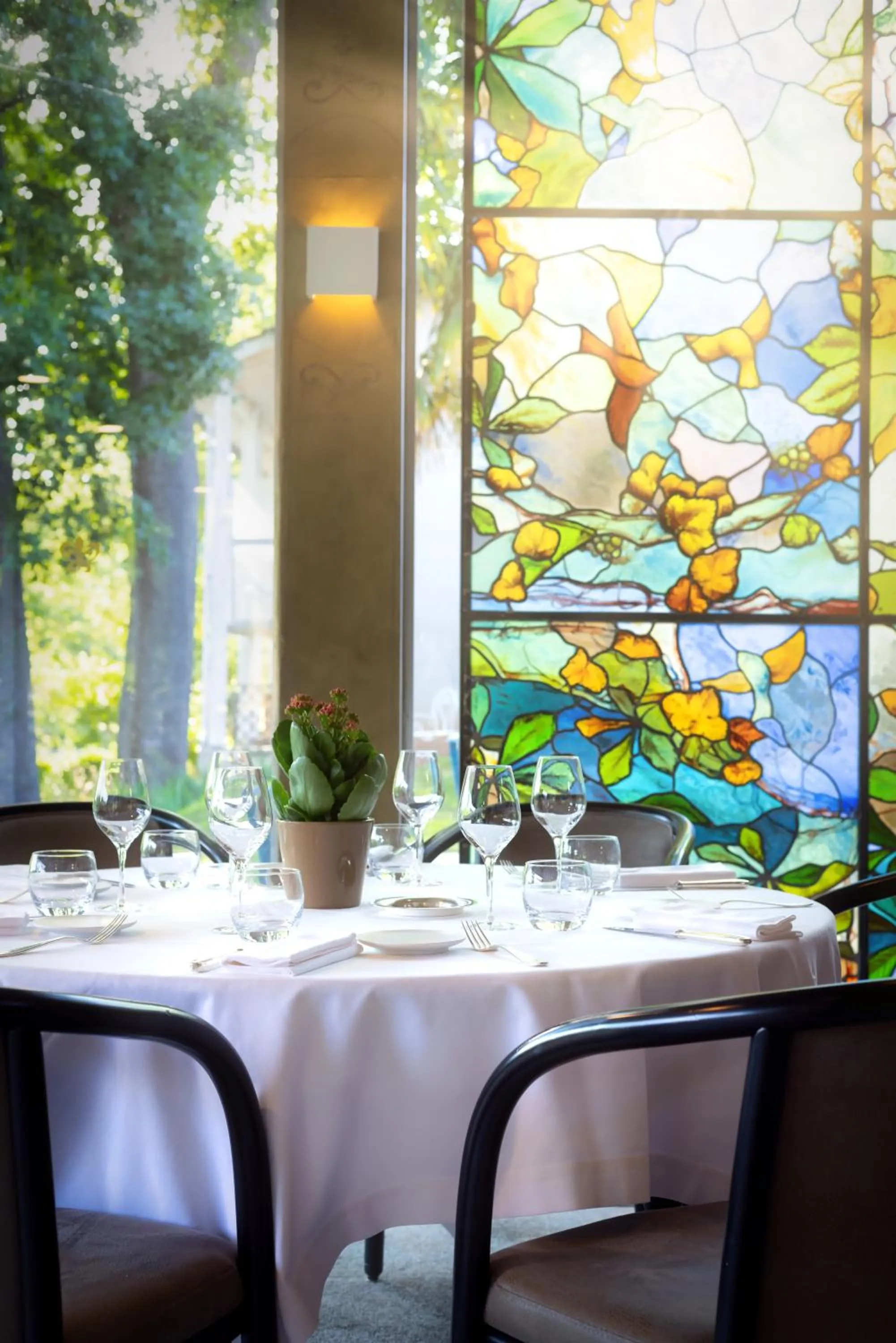 Restaurant/Places to Eat in Relais & Châteaux Hôtel La Réserve