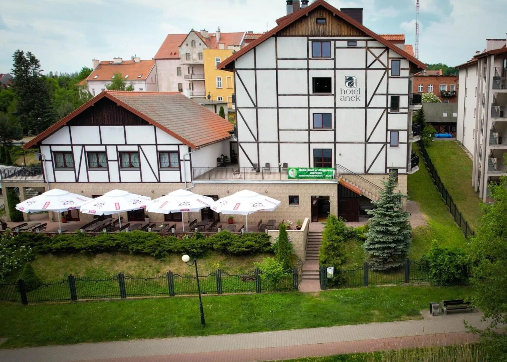 Property building in Hotel Anek