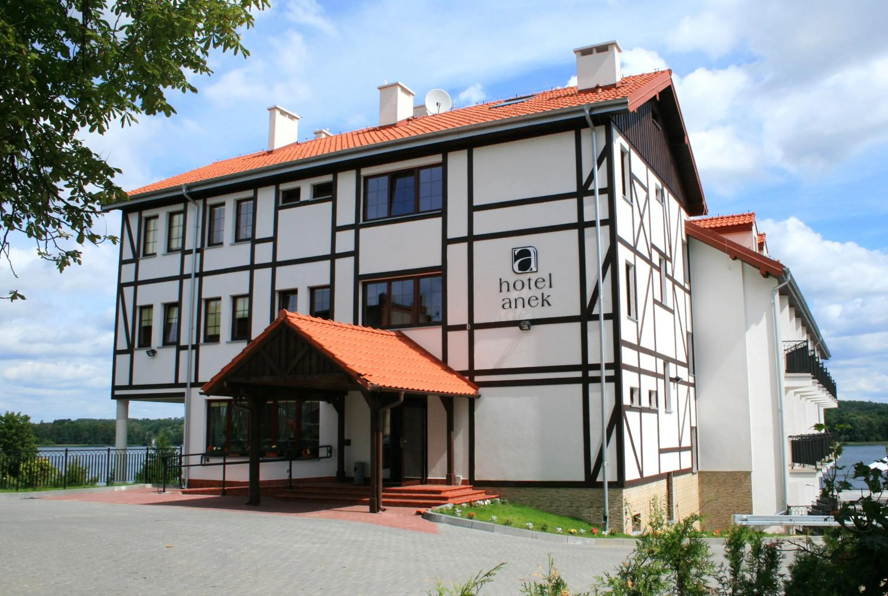 Facade/entrance in Hotel Anek