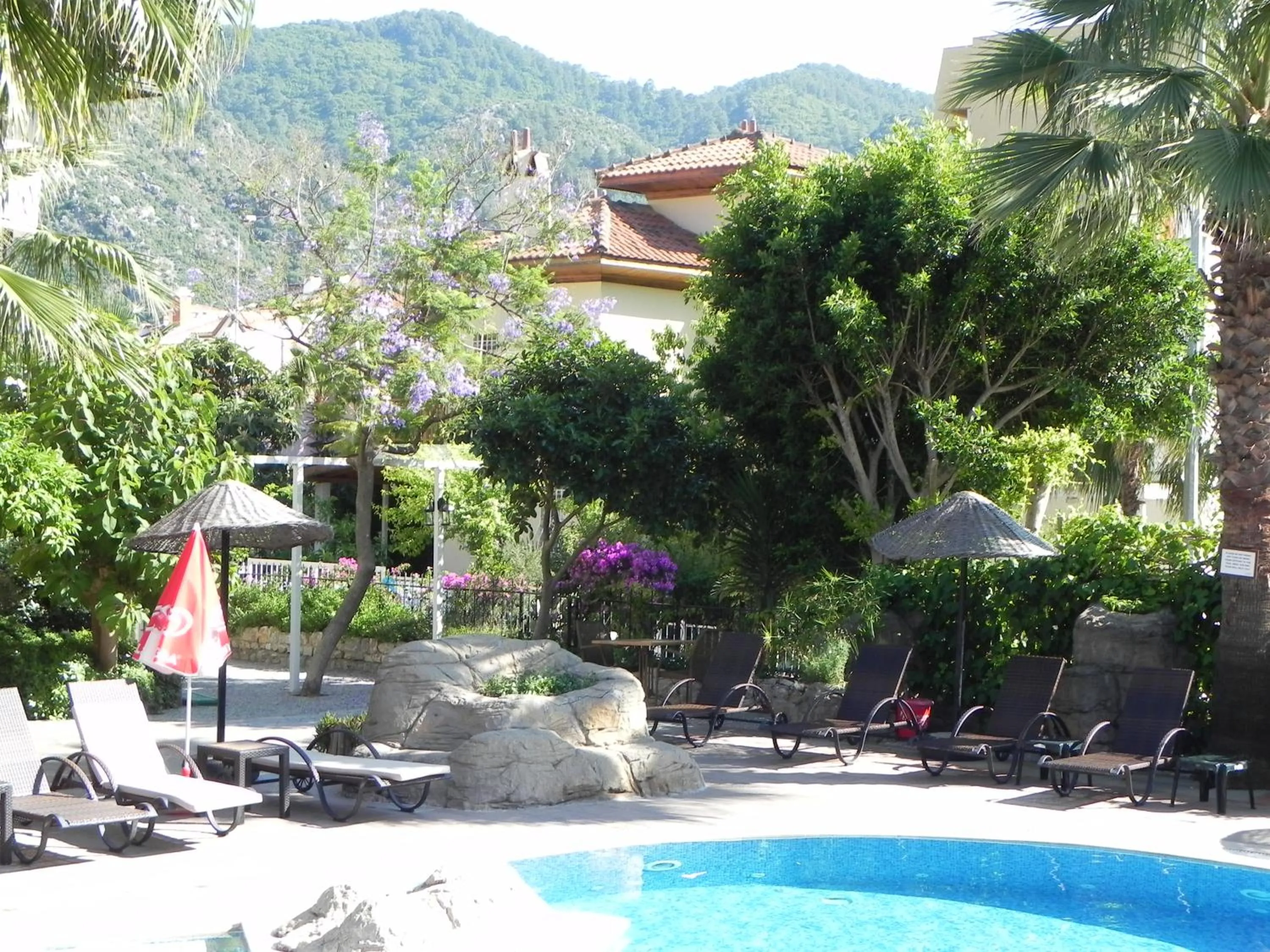 Swimming pool in Sun Blue Apart Hotel