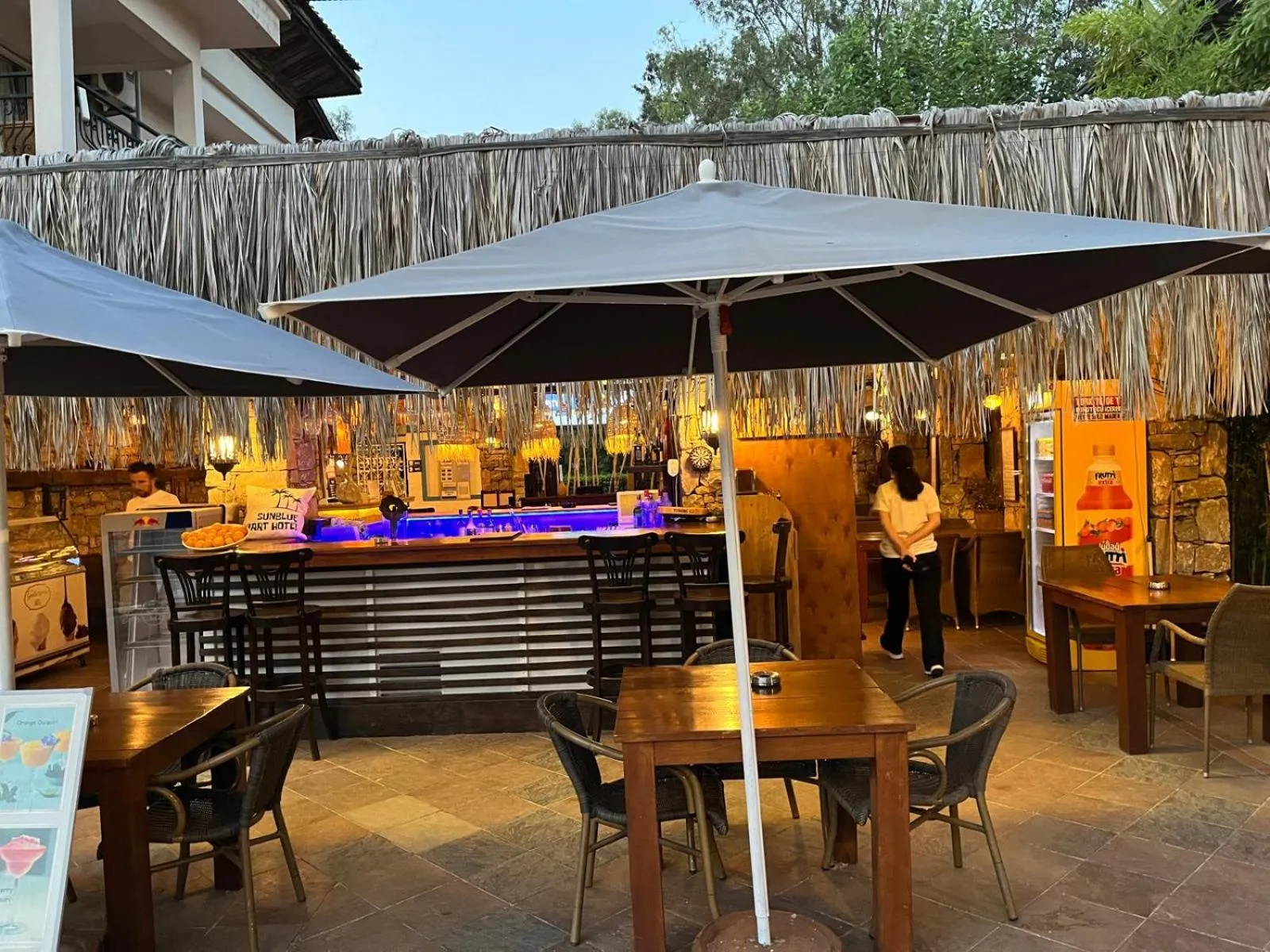 Sun Blue Apart Hotel