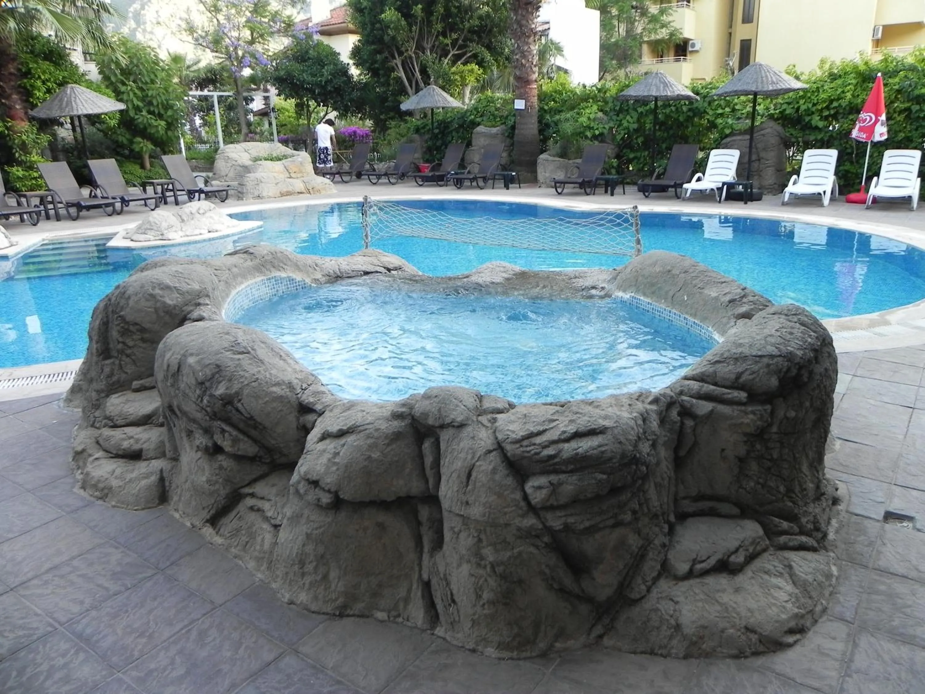 Swimming pool in Sun Blue Apart Hotel