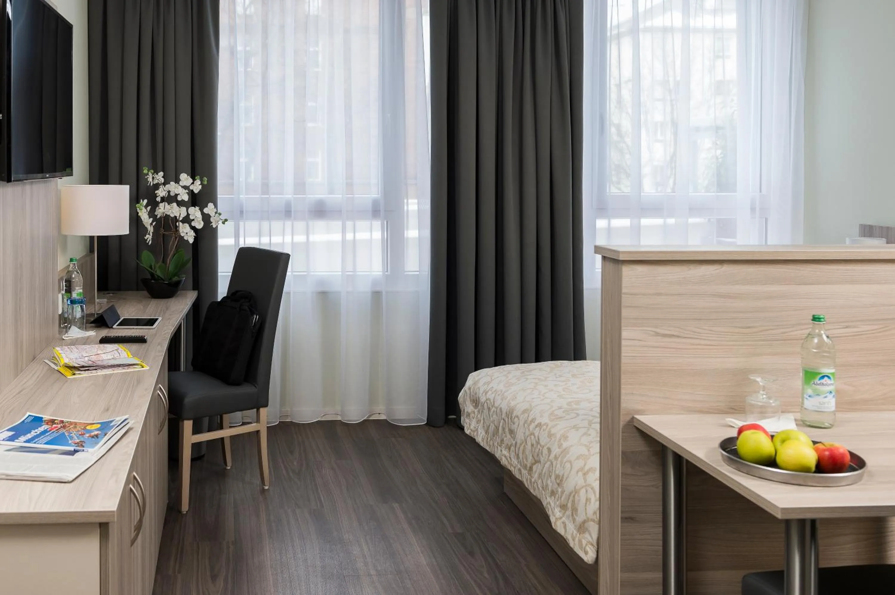 Photo of the whole room, Bed in AINO Aparthotel Olympiapark