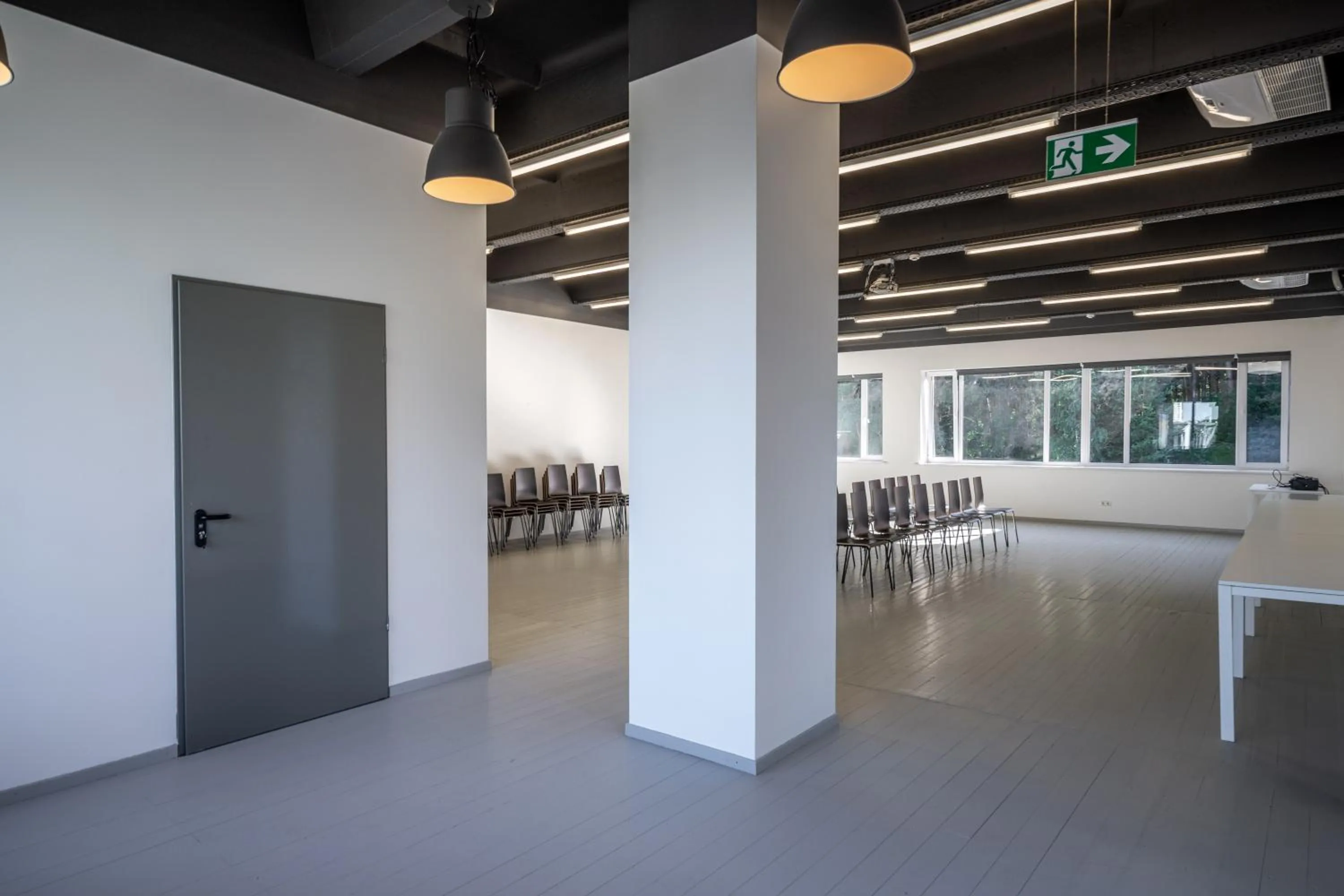 Restaurant/places to eat in Smiltynės Jachtklubas