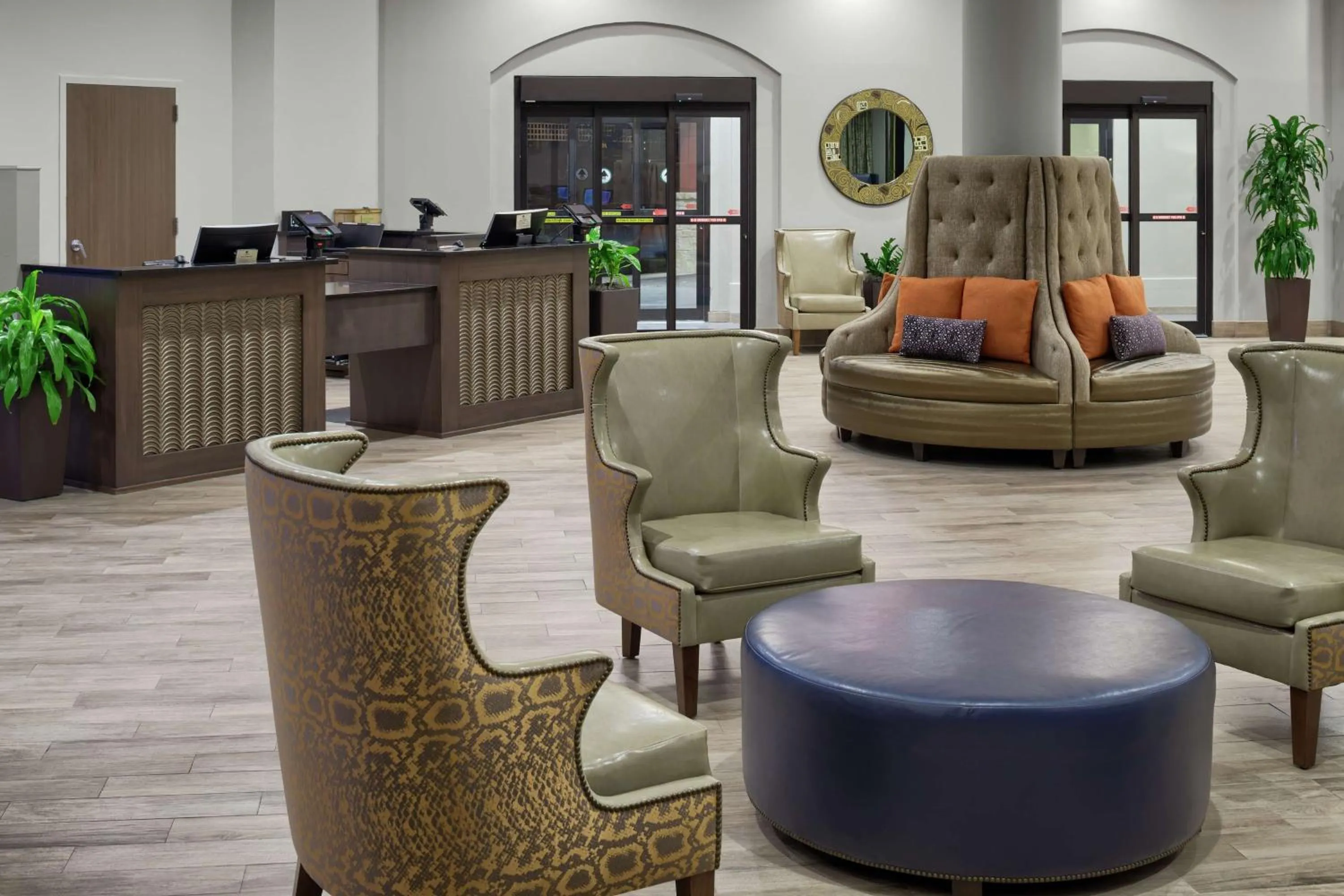 Lobby or reception in DoubleTree by Hilton San Antonio Downtown