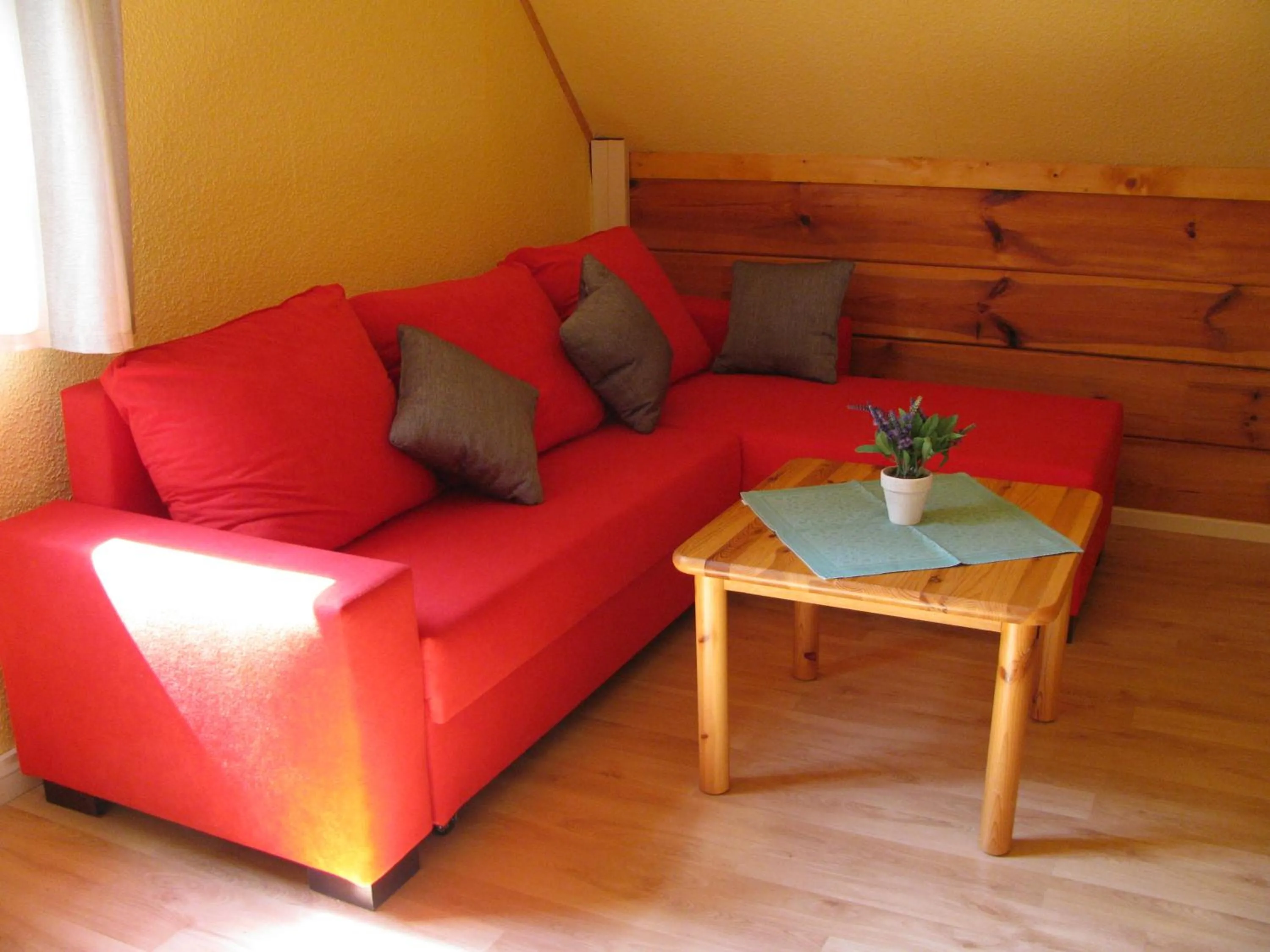 Communal lounge/ TV room in Bismarckschänke