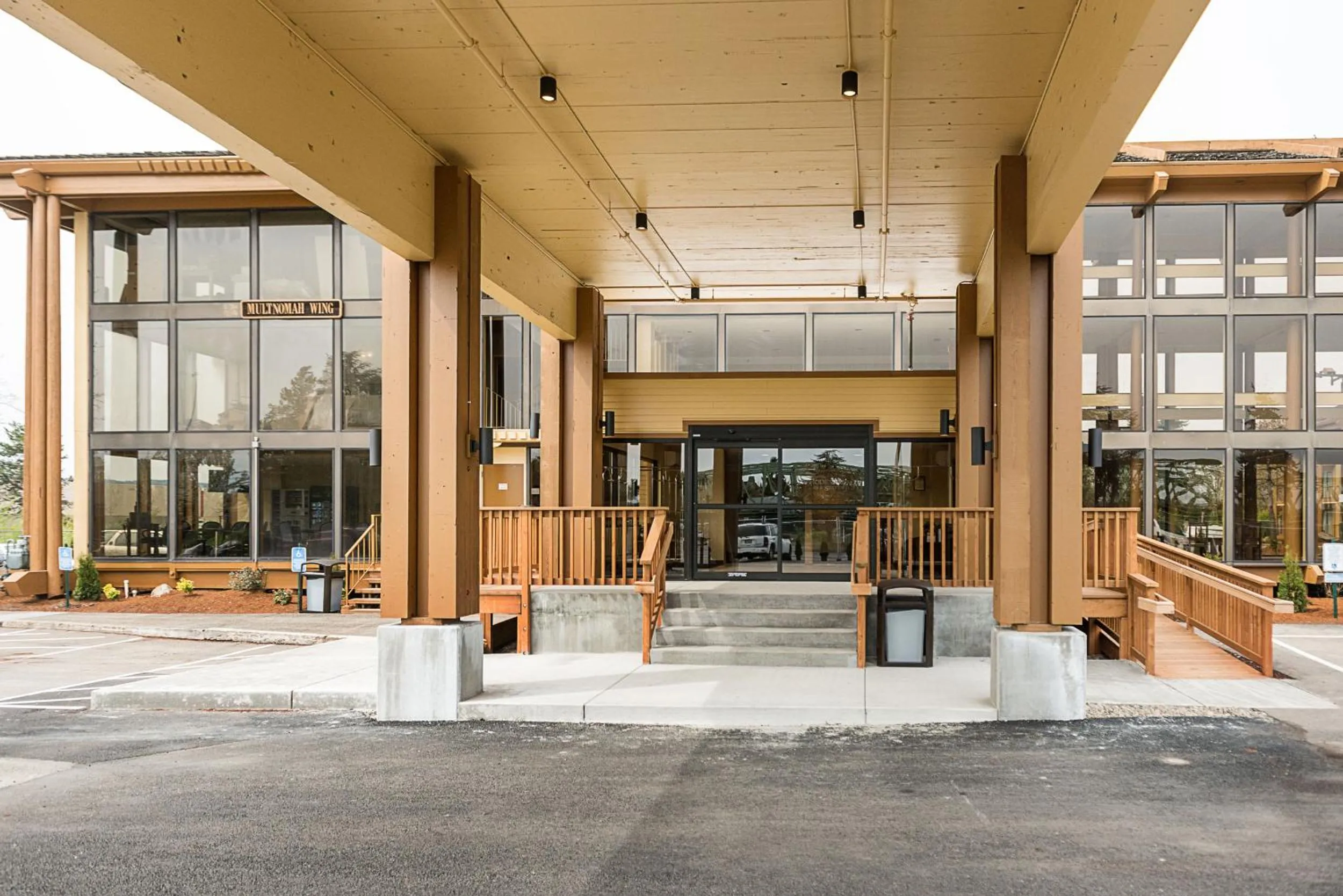 Lobby or reception in Rodeway Inn & Suites Portland - Jantzen Beach