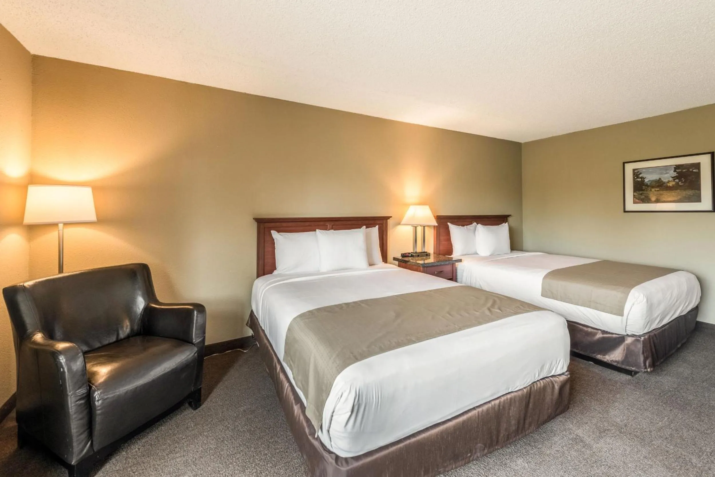 Patio in Rodeway Inn & Suites Portland - Jantzen Beach