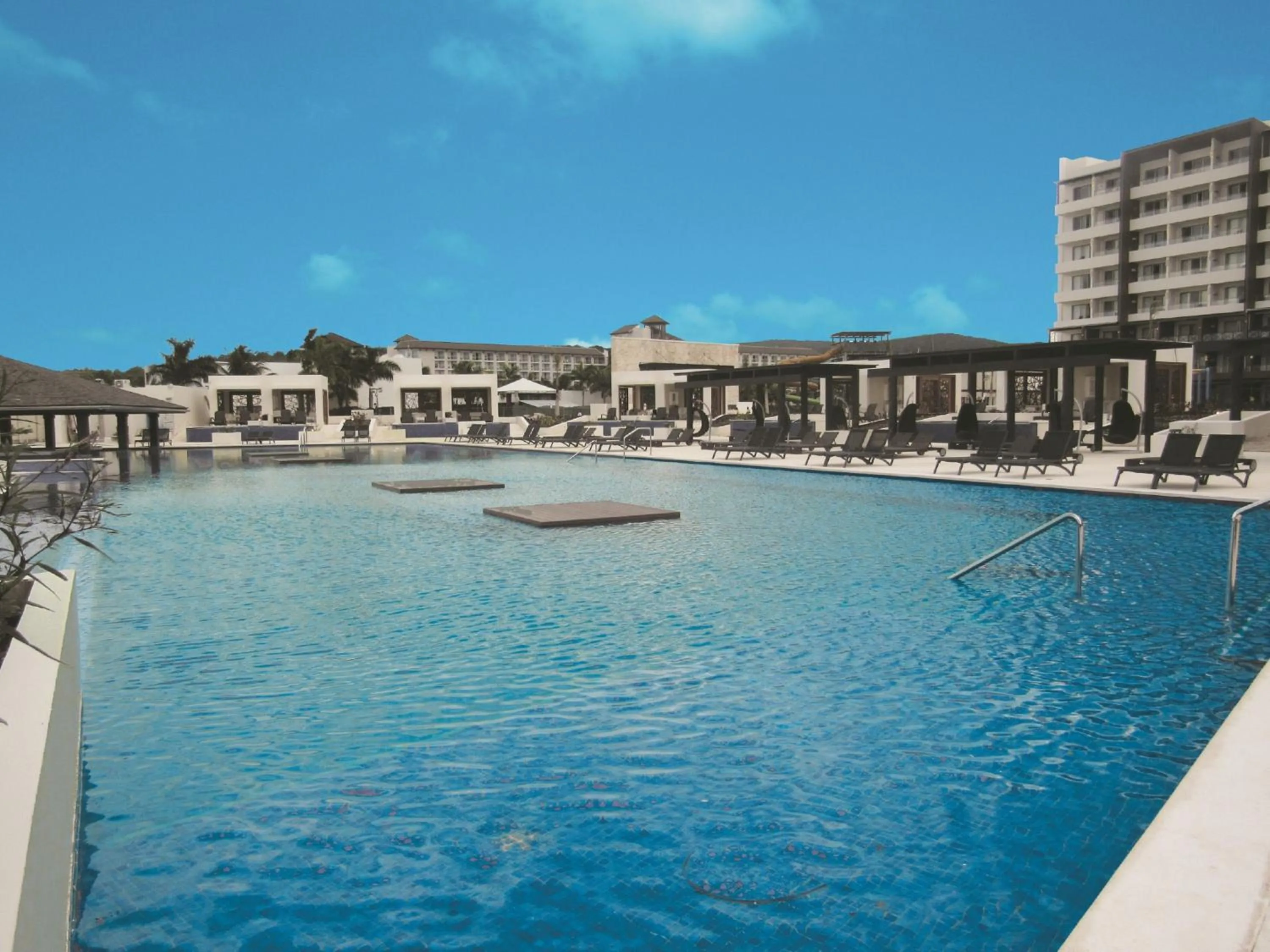 Swimming pool in Royalton Blue Waters Montego Bay, An Autograph Collection All-Inclusive Resort