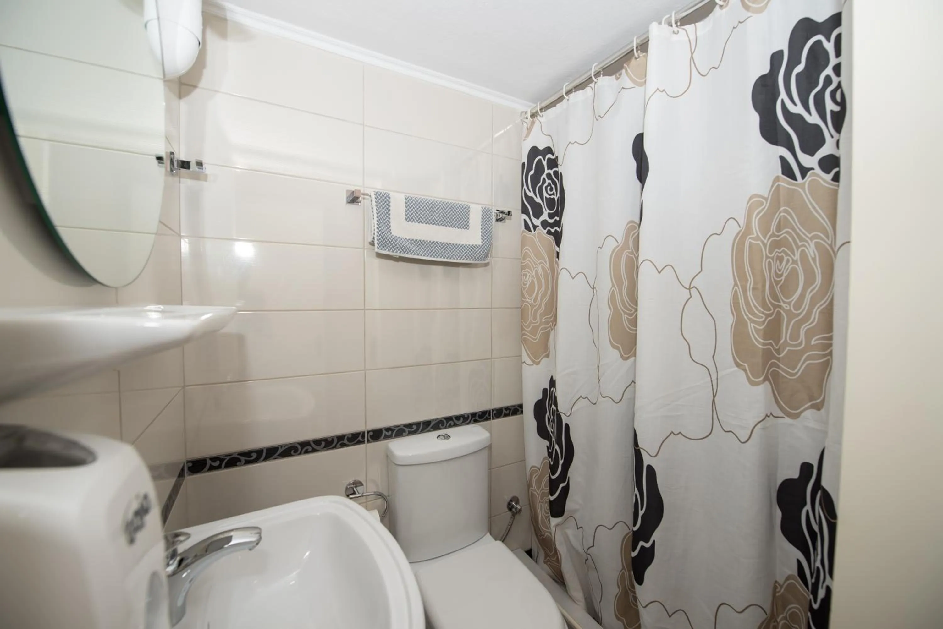 Shower in Sun Rise Hotel Apartments