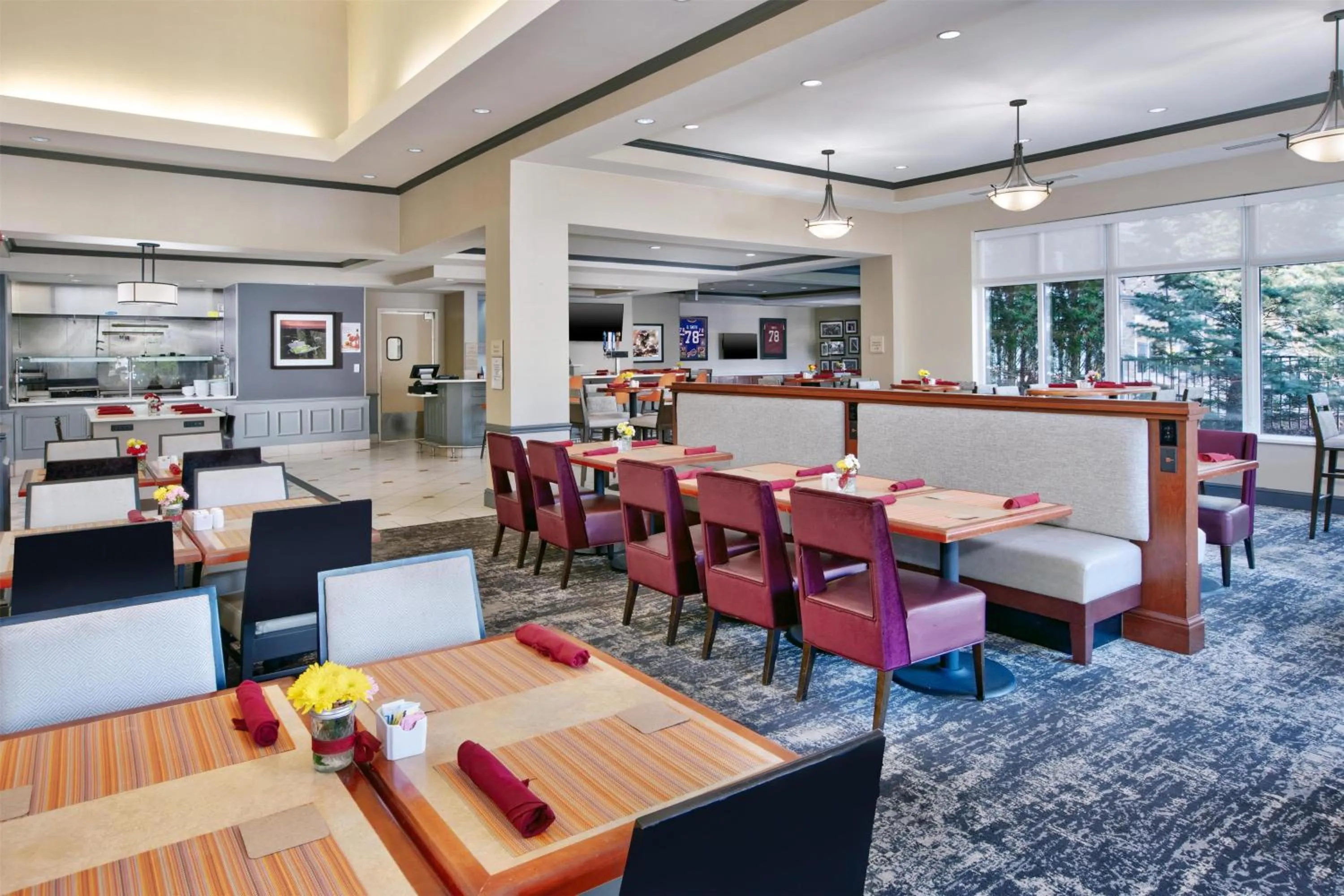 Restaurant/places to eat in Hilton Garden Inn Blacksburg University