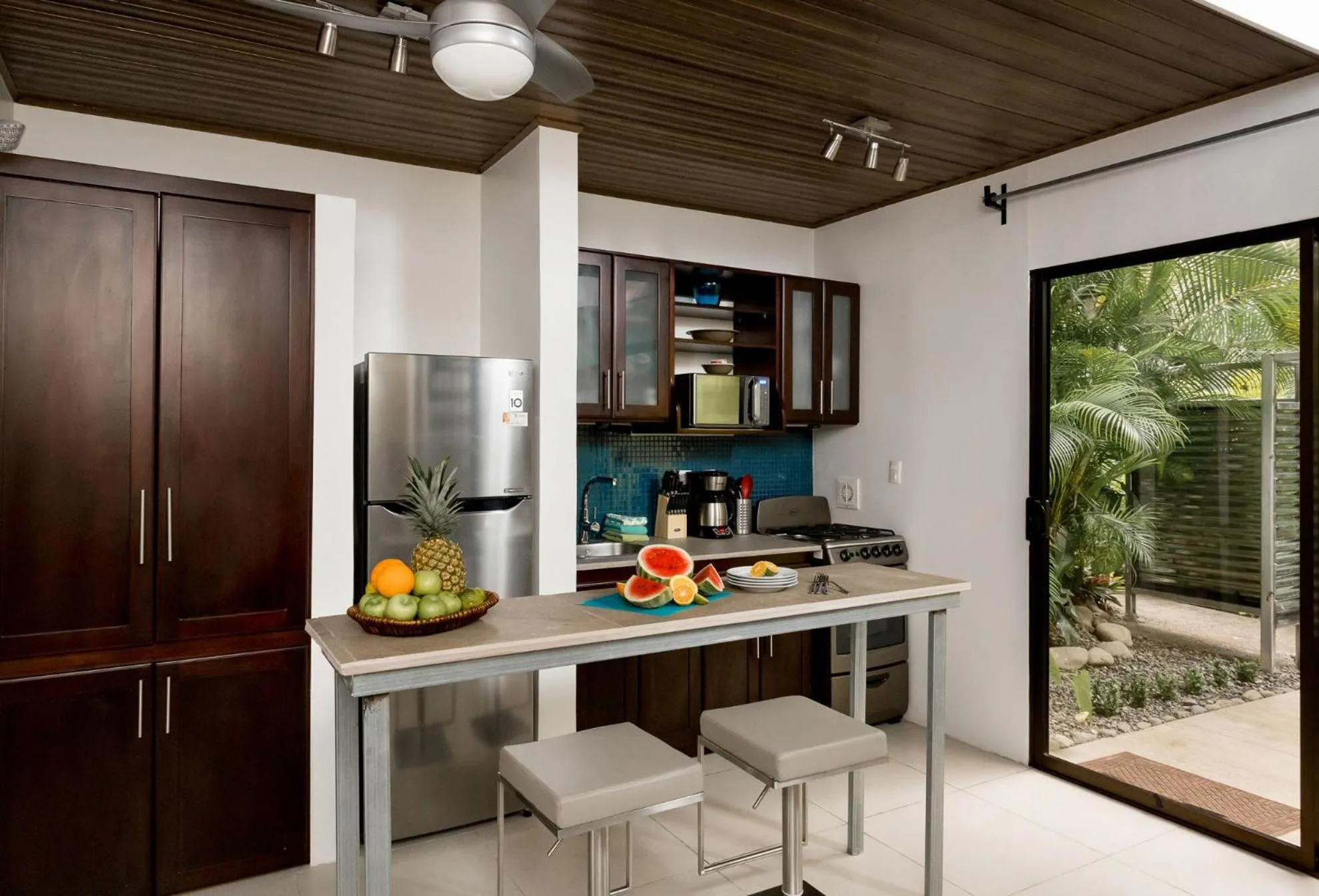 Kitchen or kitchenette in Tico Tico Villas - Adult Only