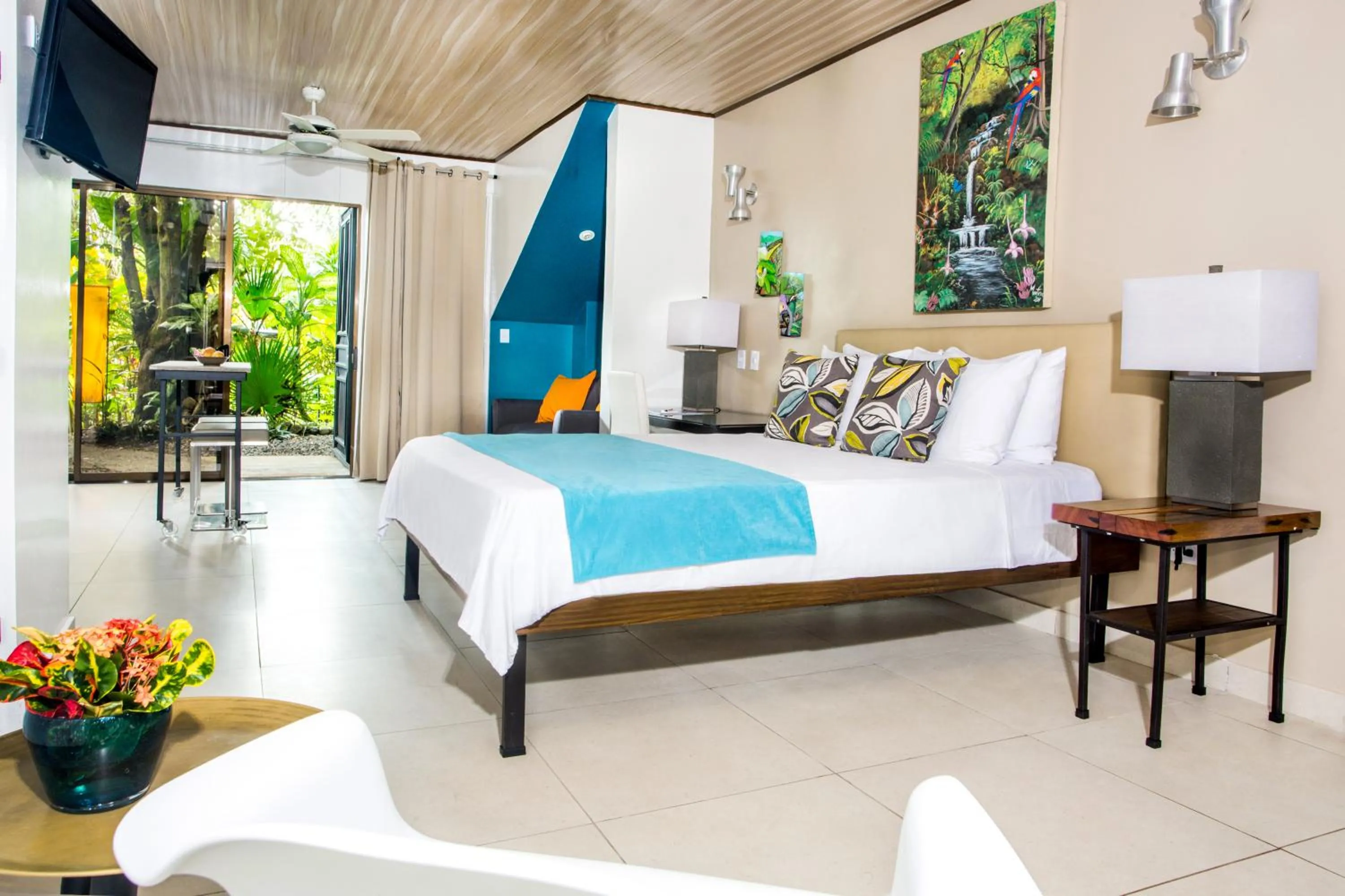 Bed in Tico Tico Villas - Adult Only