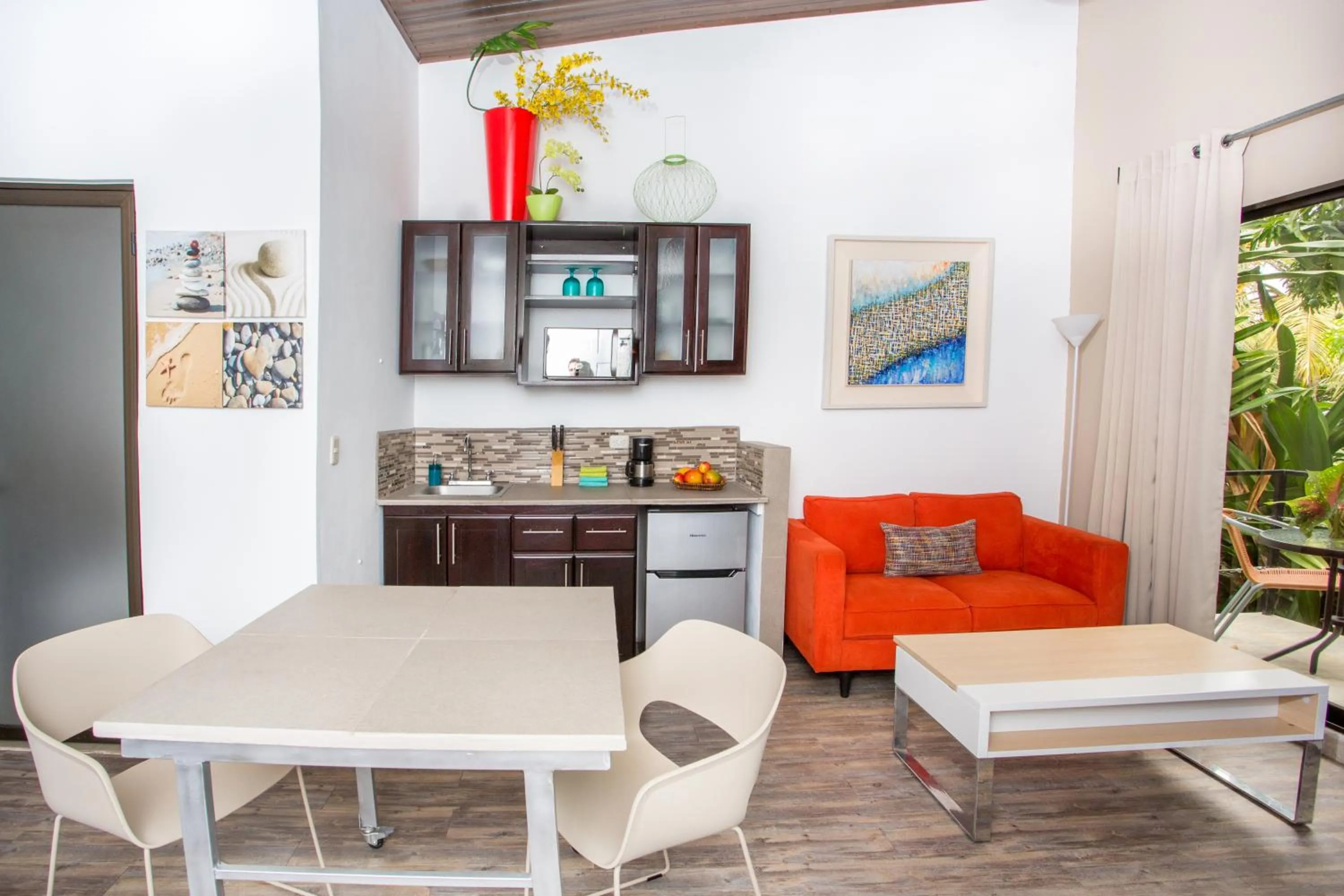 Kitchen or kitchenette in Tico Tico Villas - Adult Only