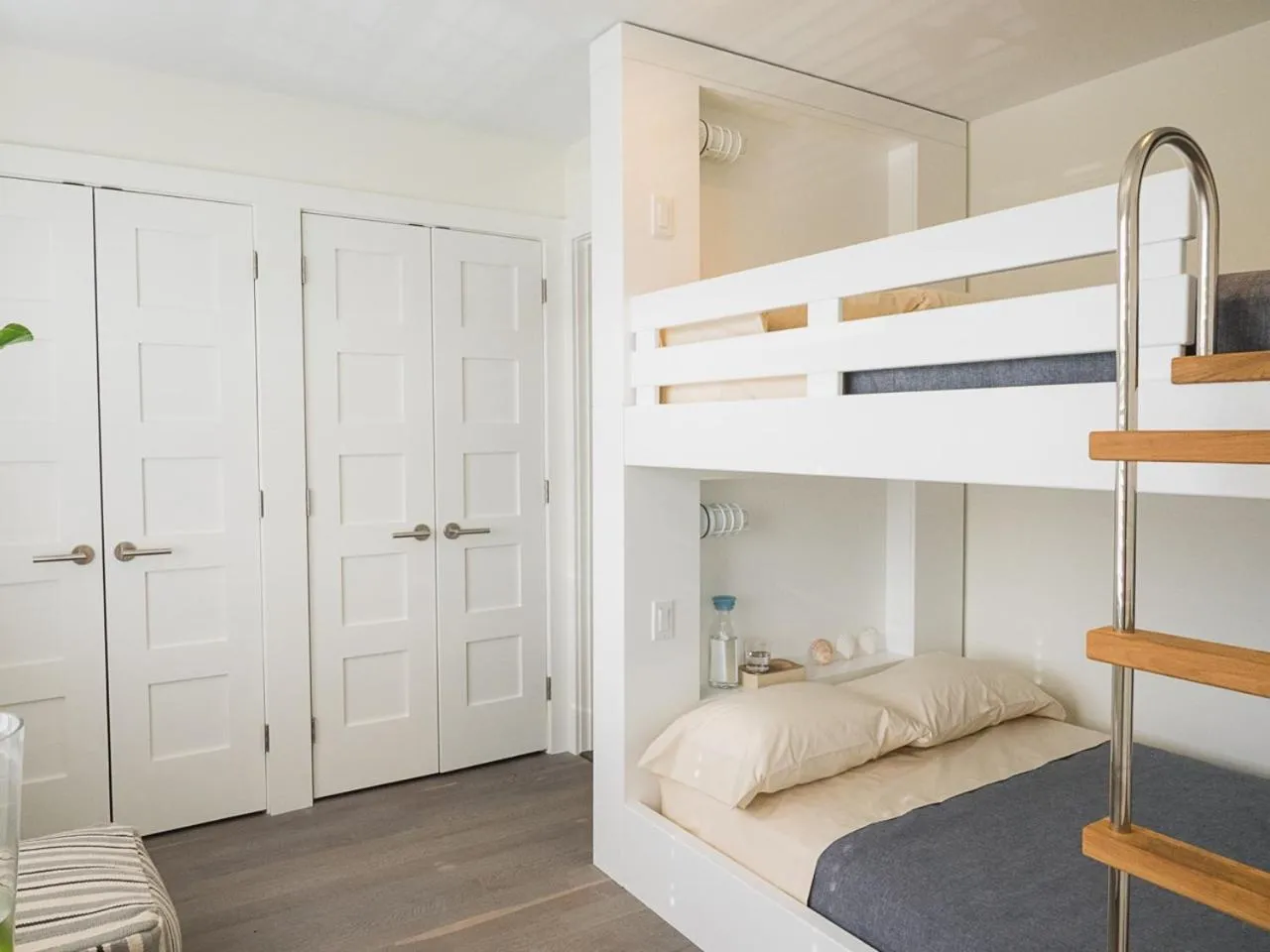 bunk bed, Bed in North Harbor Montauk