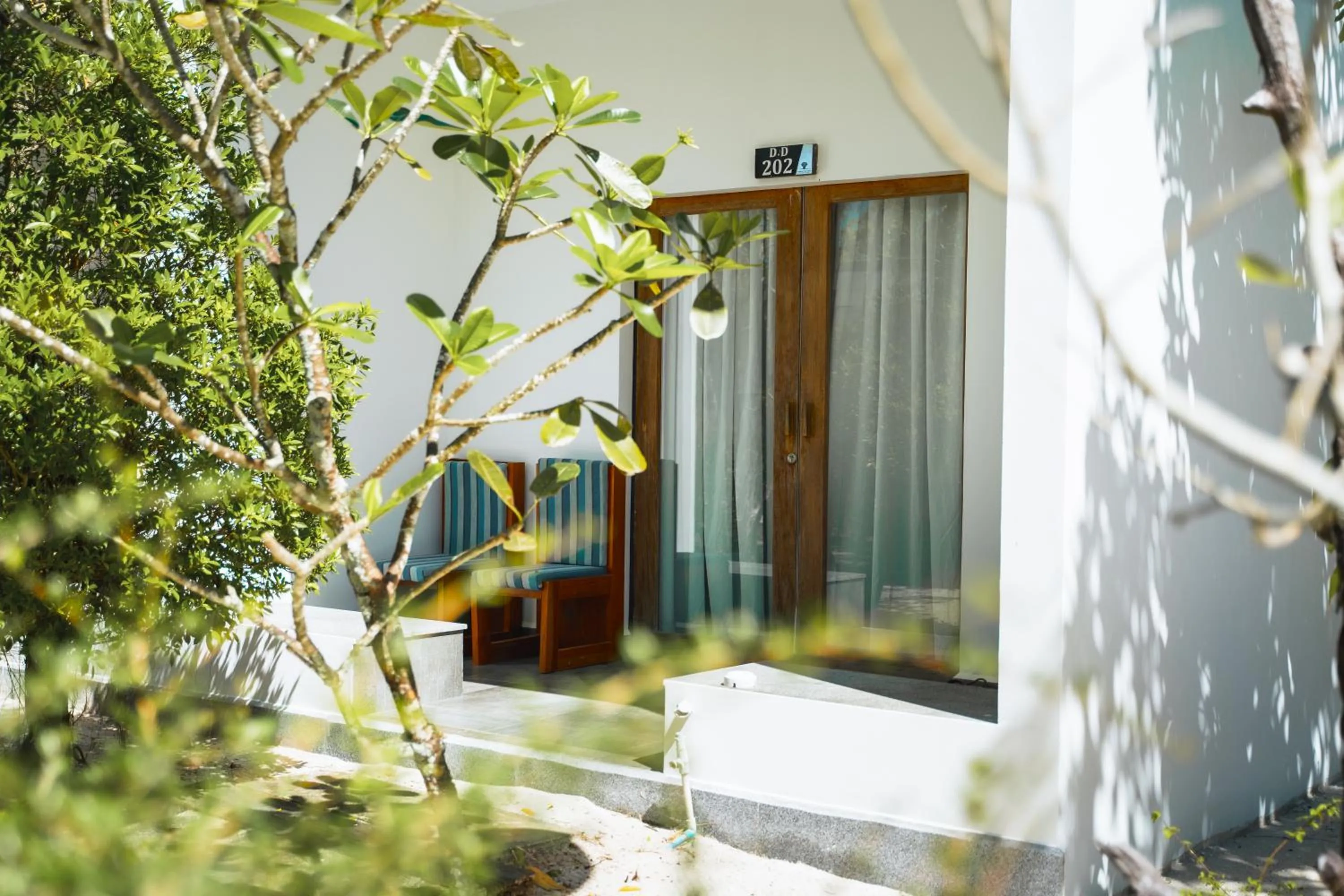 Property building in Long Set Resort