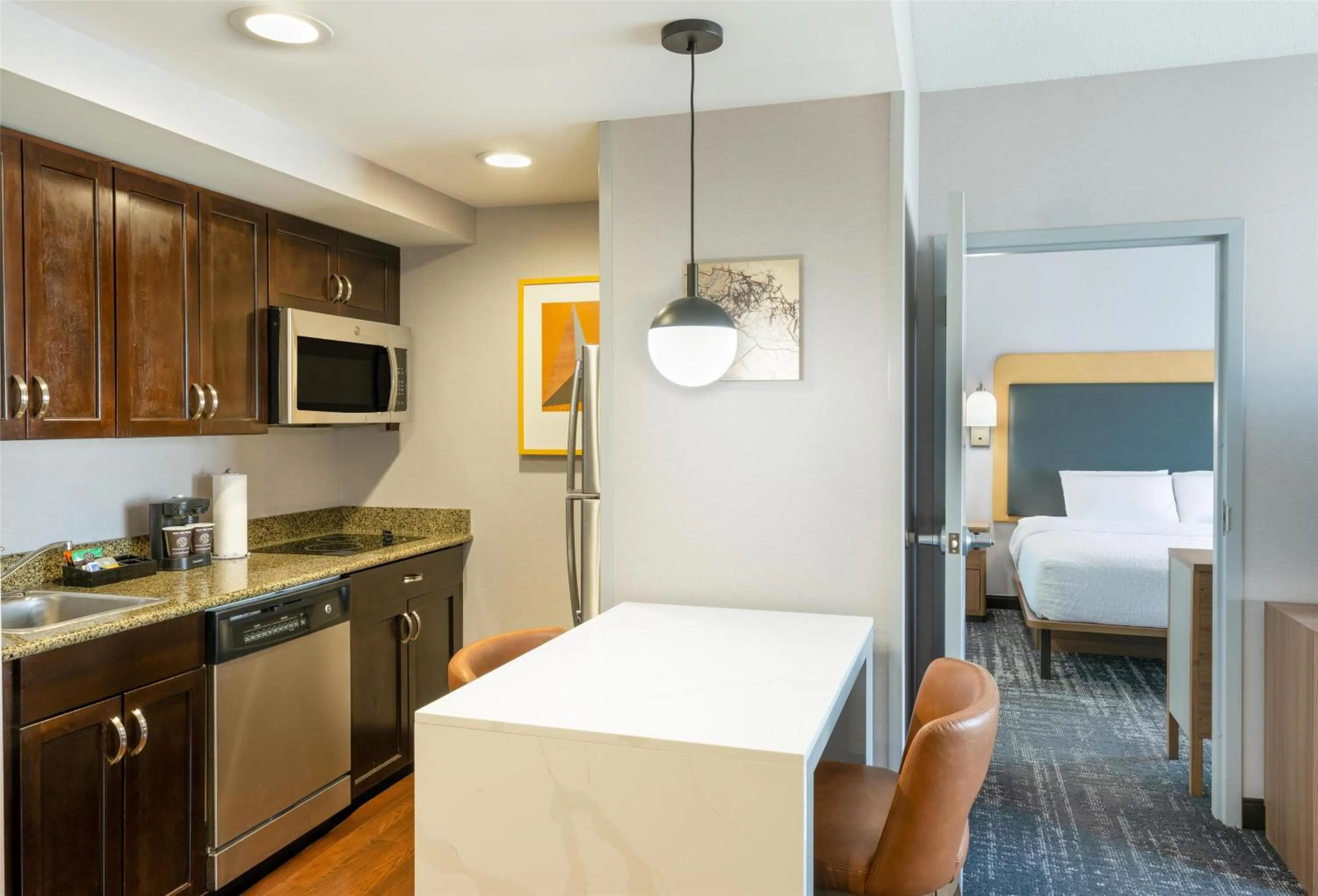 Kitchen or kitchenette in Homewood Suites by Hilton Pittsburgh-Southpointe