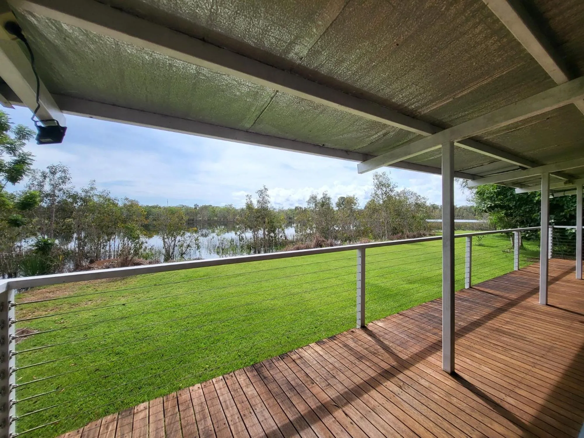 Patio in AAOK Lakes Resort and Caravan Park