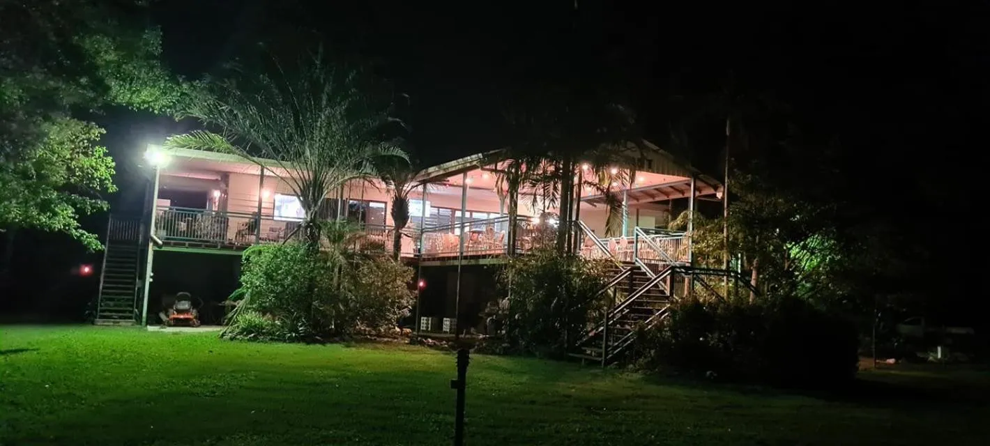 AAOK Lakes Resort and Caravan Park