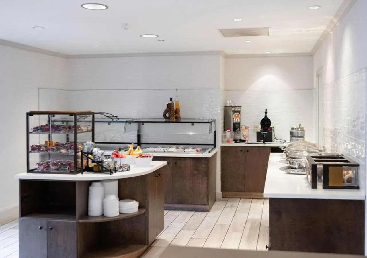 Kitchen or kitchenette in Staybridge Suites Jackson by IHG