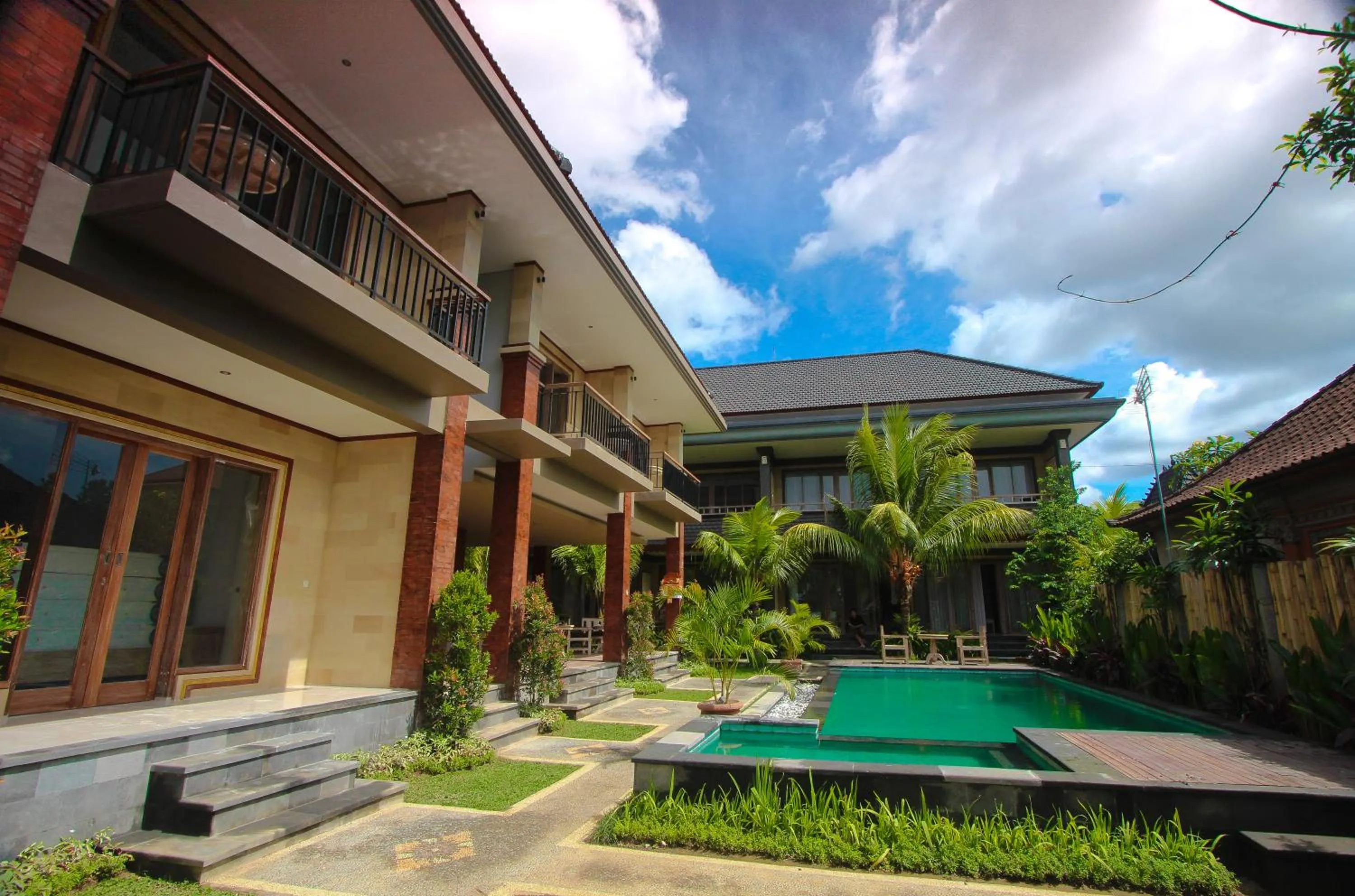 Property building in Batu Empug Ubud by Mahaputra