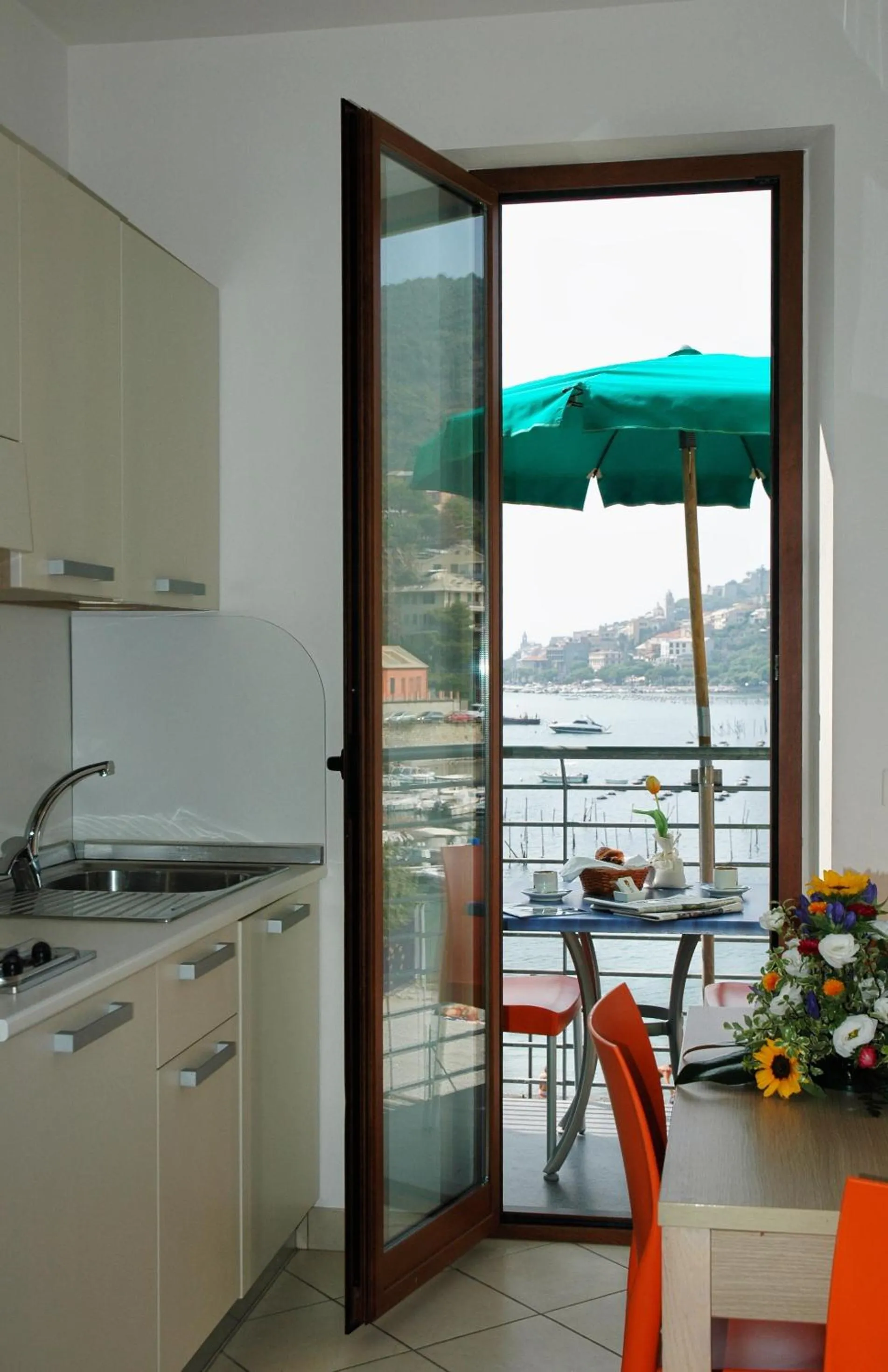 Kitchen or kitchenette in Hotel Residence Le Terrazze
