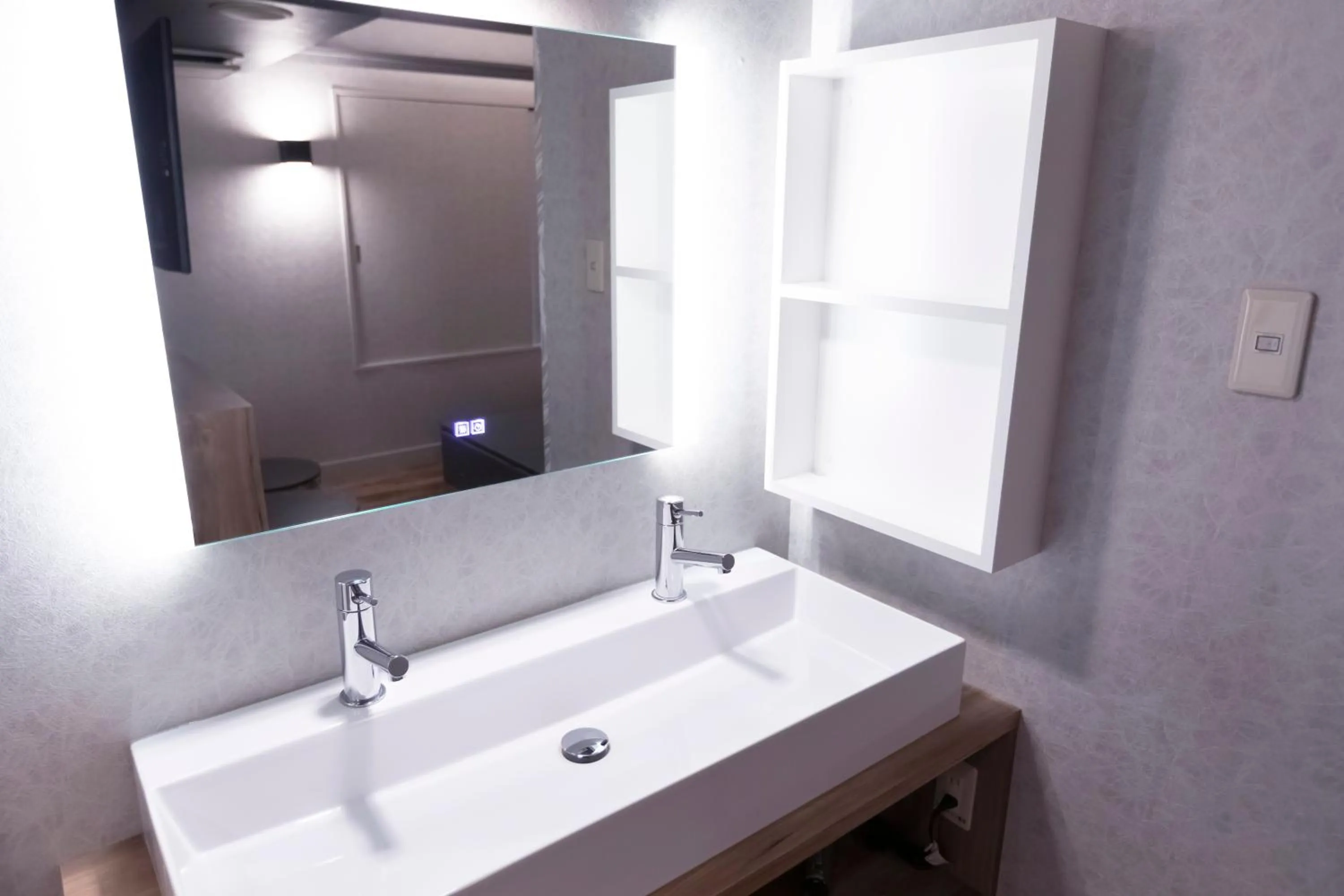 Area and facilities in HOTEL ATLAS Shinkabukicho (Adult Only)