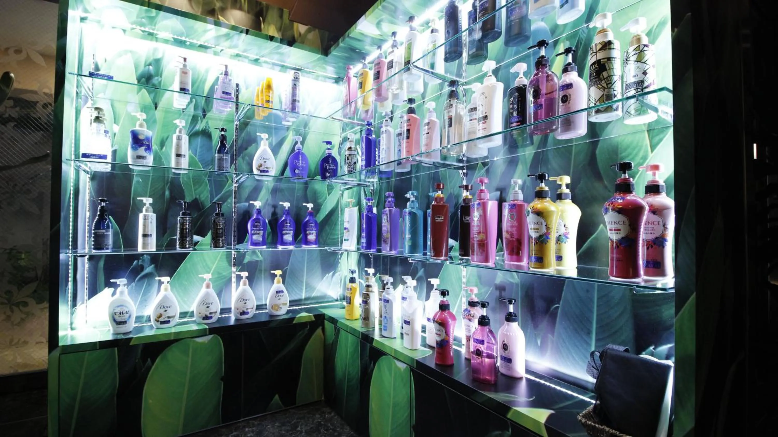 Area and facilities in HOTEL ATLAS Shinkabukicho (Adult Only)