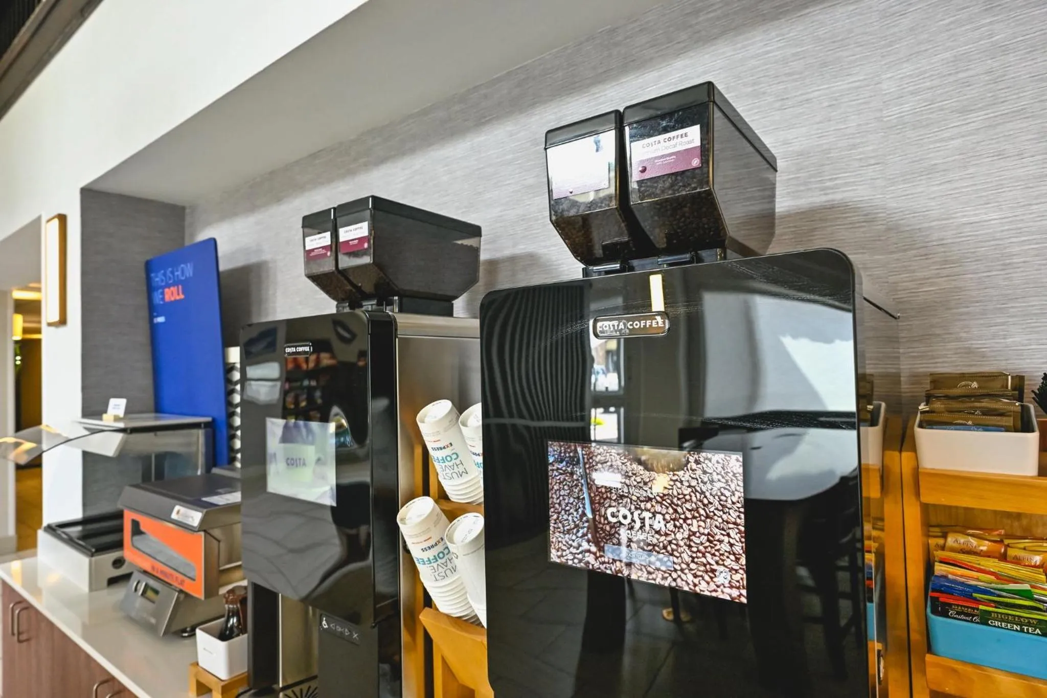 Breakfast in Holiday Inn Express Houghton-Keweenaw by IHG