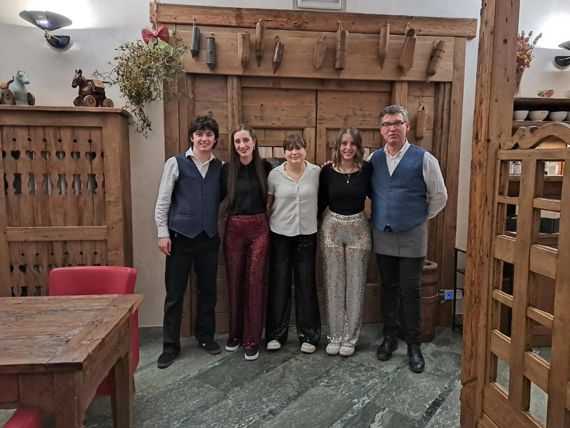 Restaurant/places to eat in Hotel & Restaurant Le Charaban