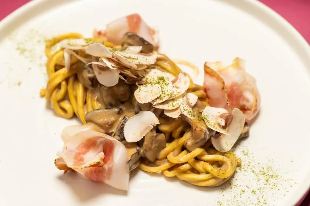 Restaurant/places to eat in Hotel & Restaurant Le Charaban