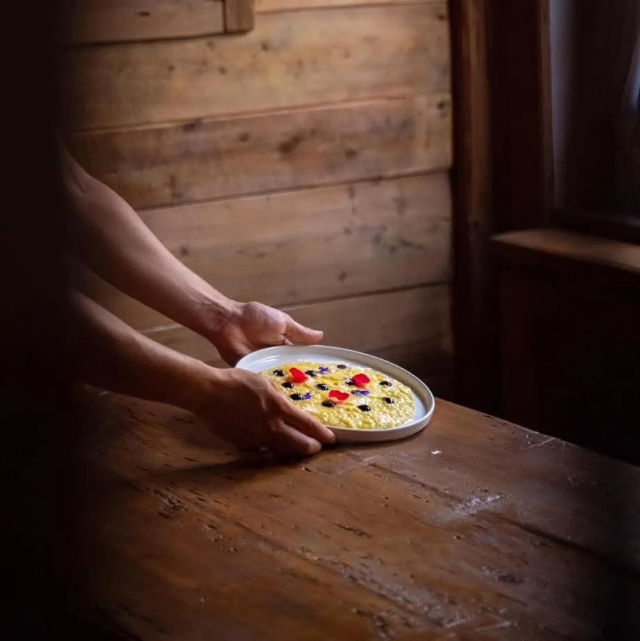 Restaurant/places to eat in Hotel & Restaurant Le Charaban