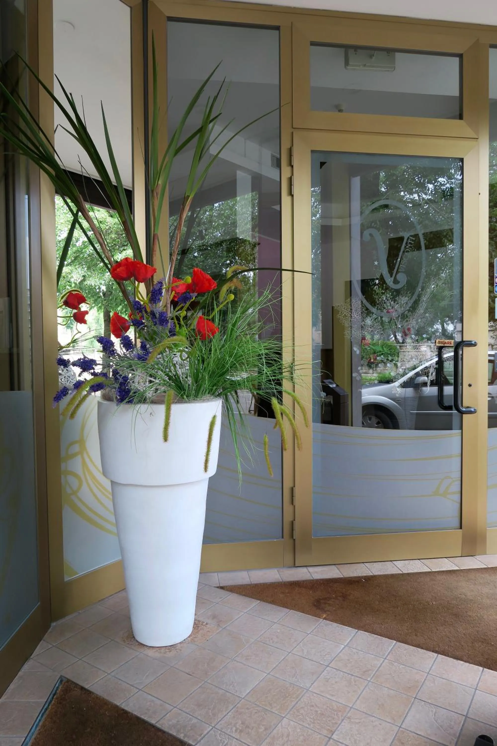 Facade/entrance in Albergo Visconti