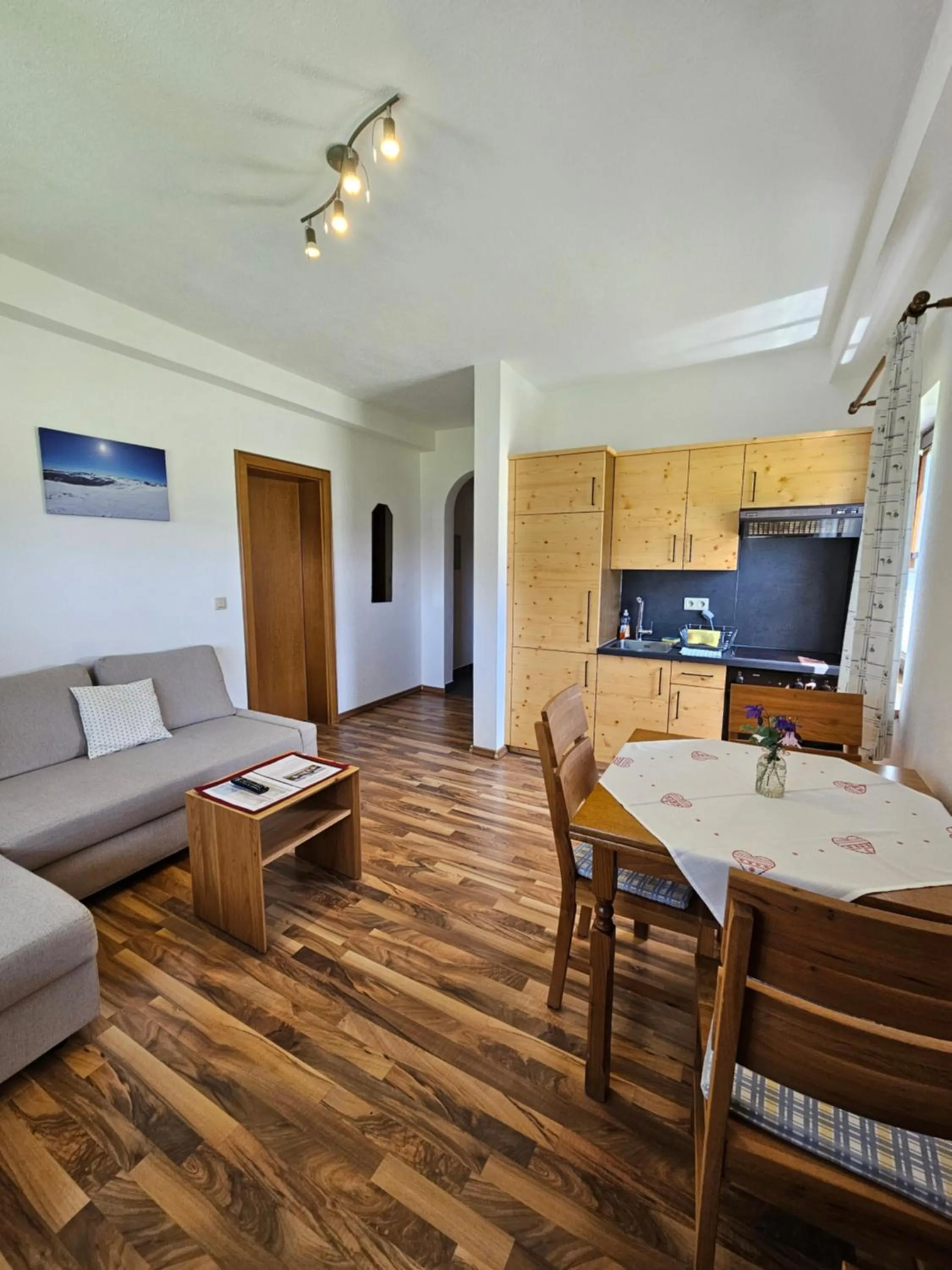 Kitchen or kitchenette in Landhotel Lacknerhof