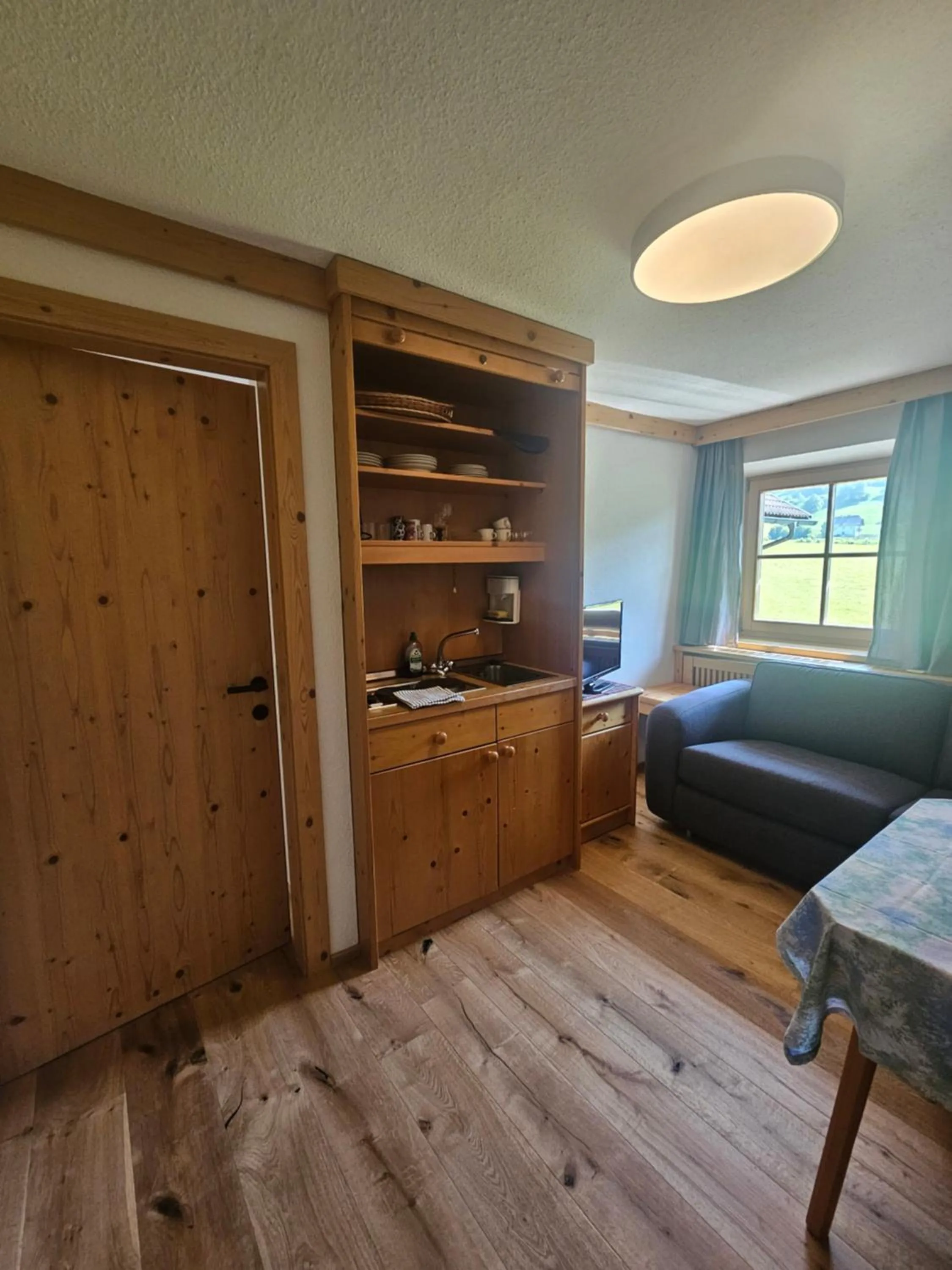 Kitchen or kitchenette in Landhotel Lacknerhof